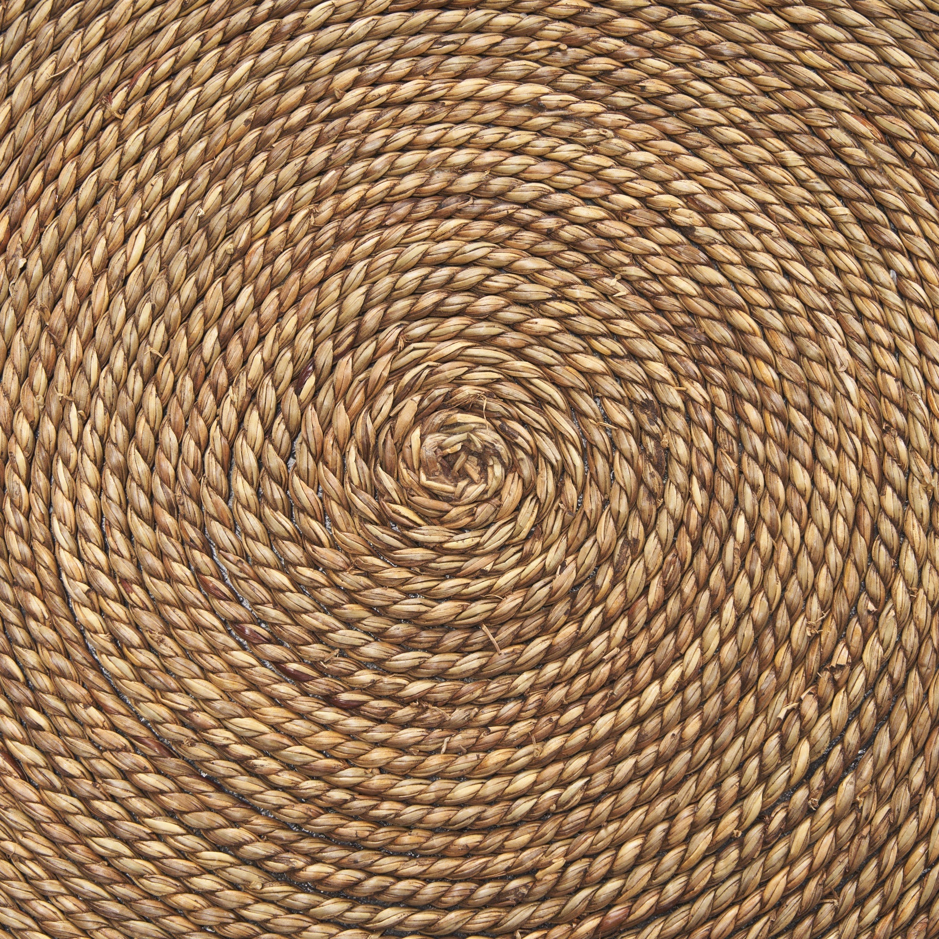 Mercana Wenopa 33.5" x 18.8" x 19.8" Side Table