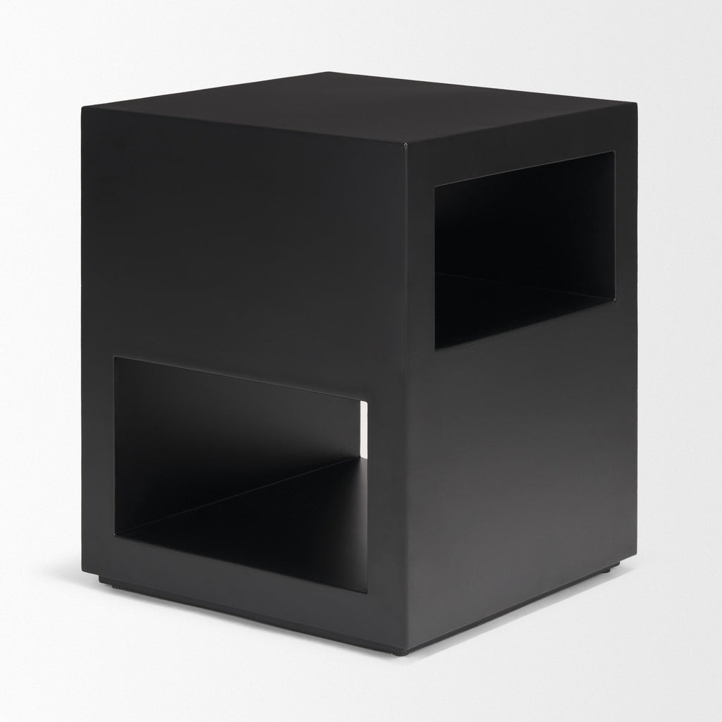 Mercana Vondra 18" x 18" x 21.8" Side Table