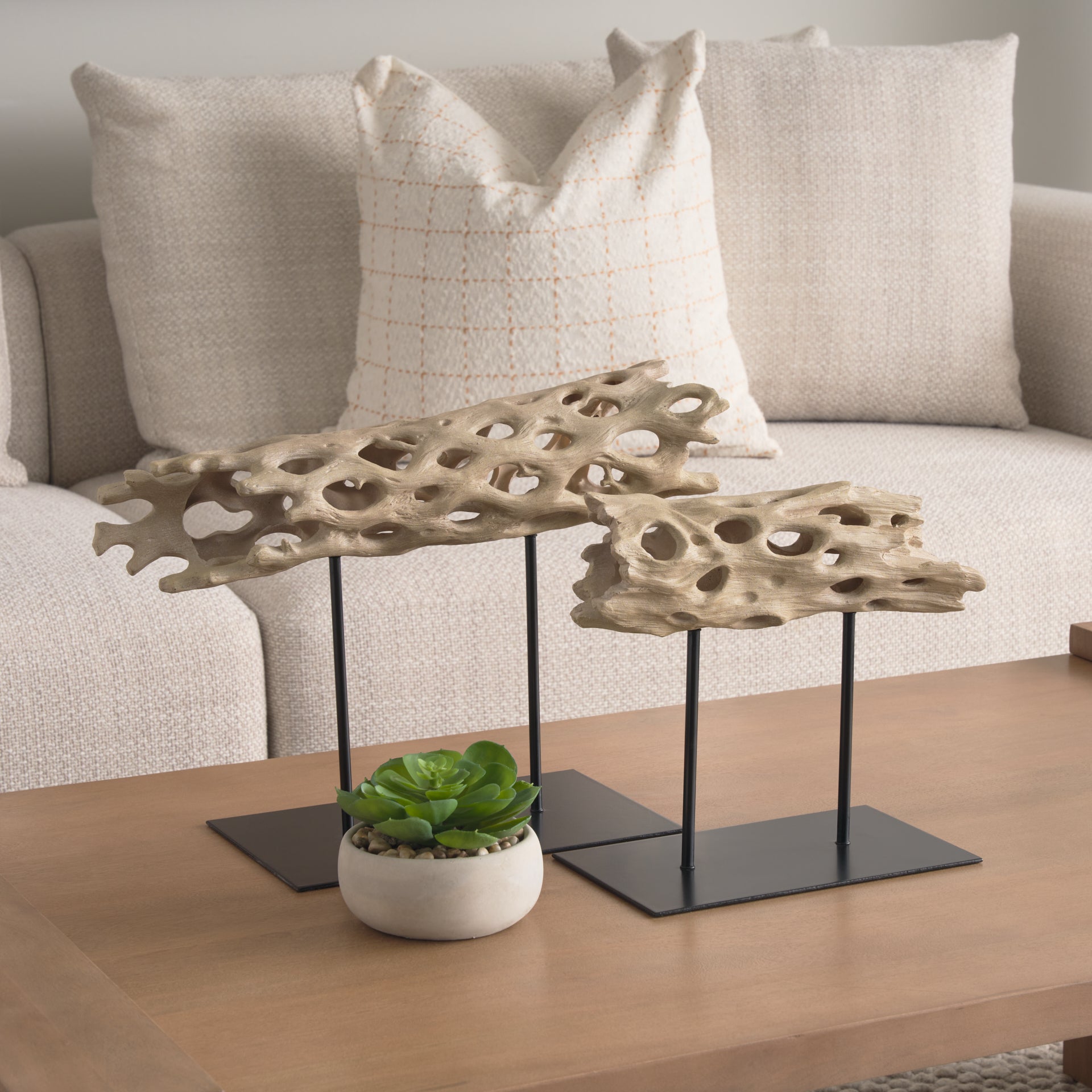 Mercana Dwell 17.3" x 7.1" x 12.4" Resin Decorative Object