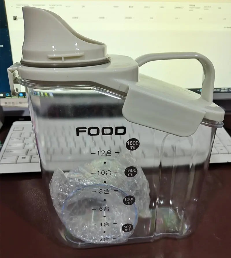 Portable Plastic Transparent Sealing Box