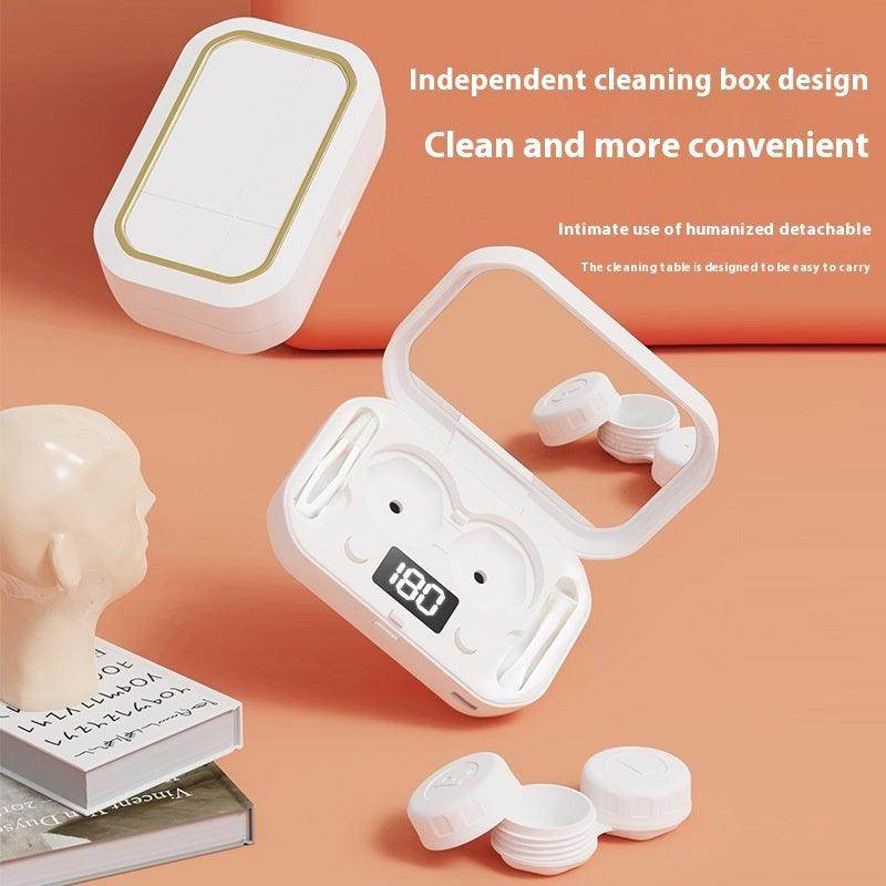 Smart contact lens cleaner