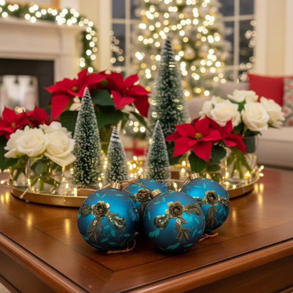 🎄 4PCS Christmas Glass Ball Ornaments – Shiny Hanging Tree Décor Set