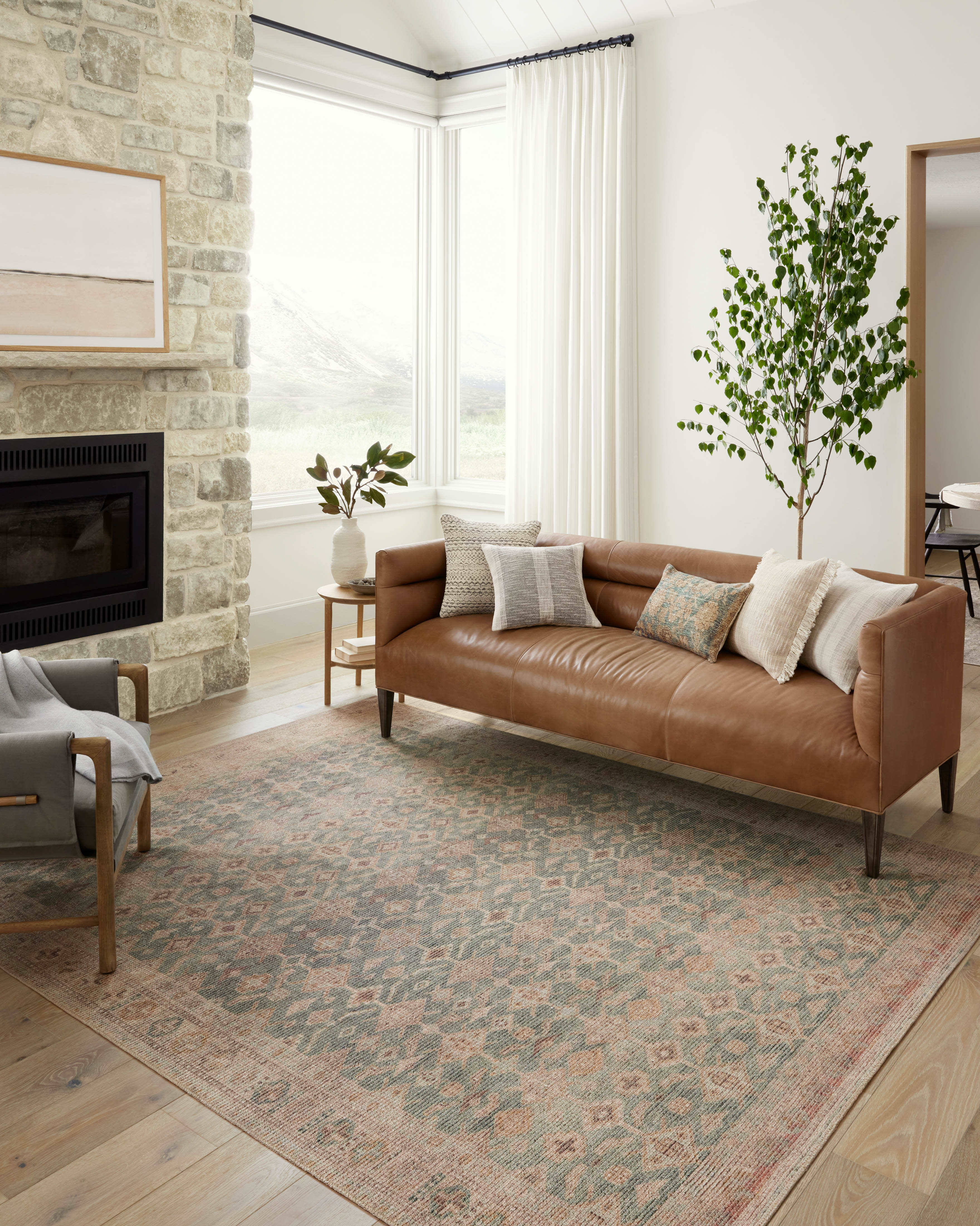 Angela Rose x Loloi Aubrey Accent Rug