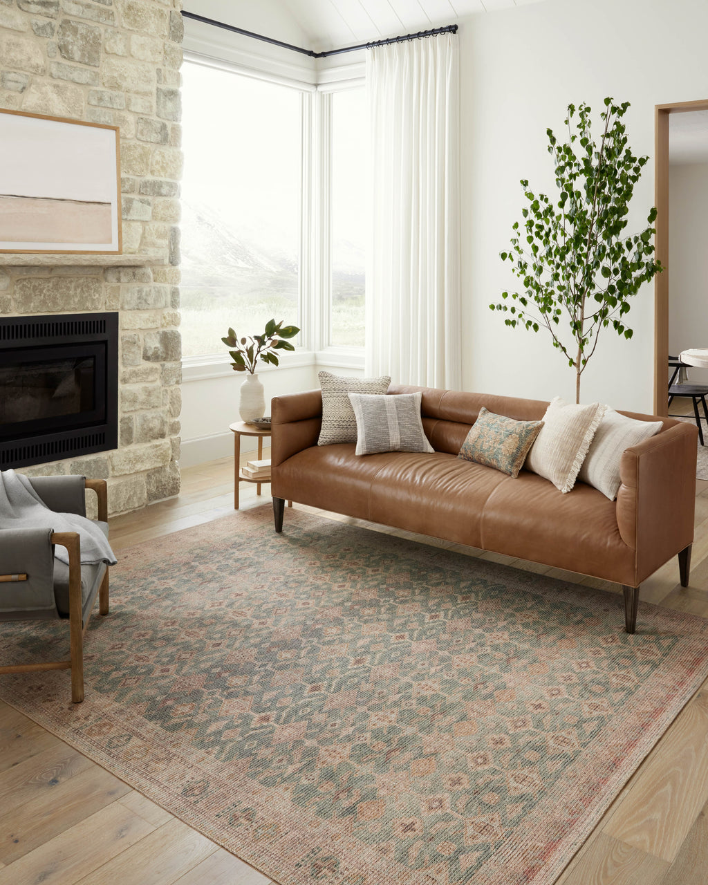 Angela Rose x Loloi Aubrey Runner Rug