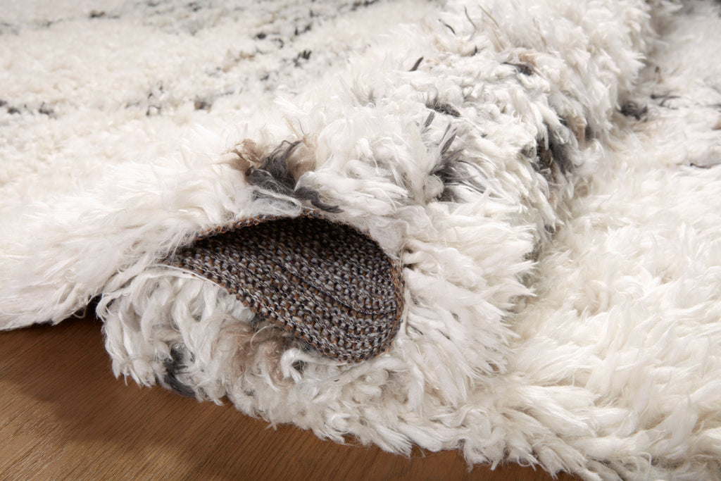 Angela Rose x Loloi Amira Area Rug