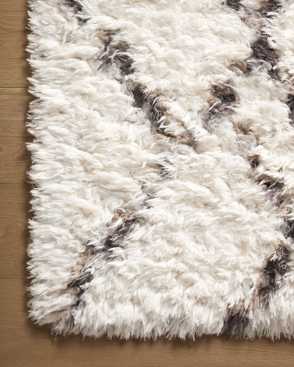 Angela Rose x Loloi Amira Sample Rug
