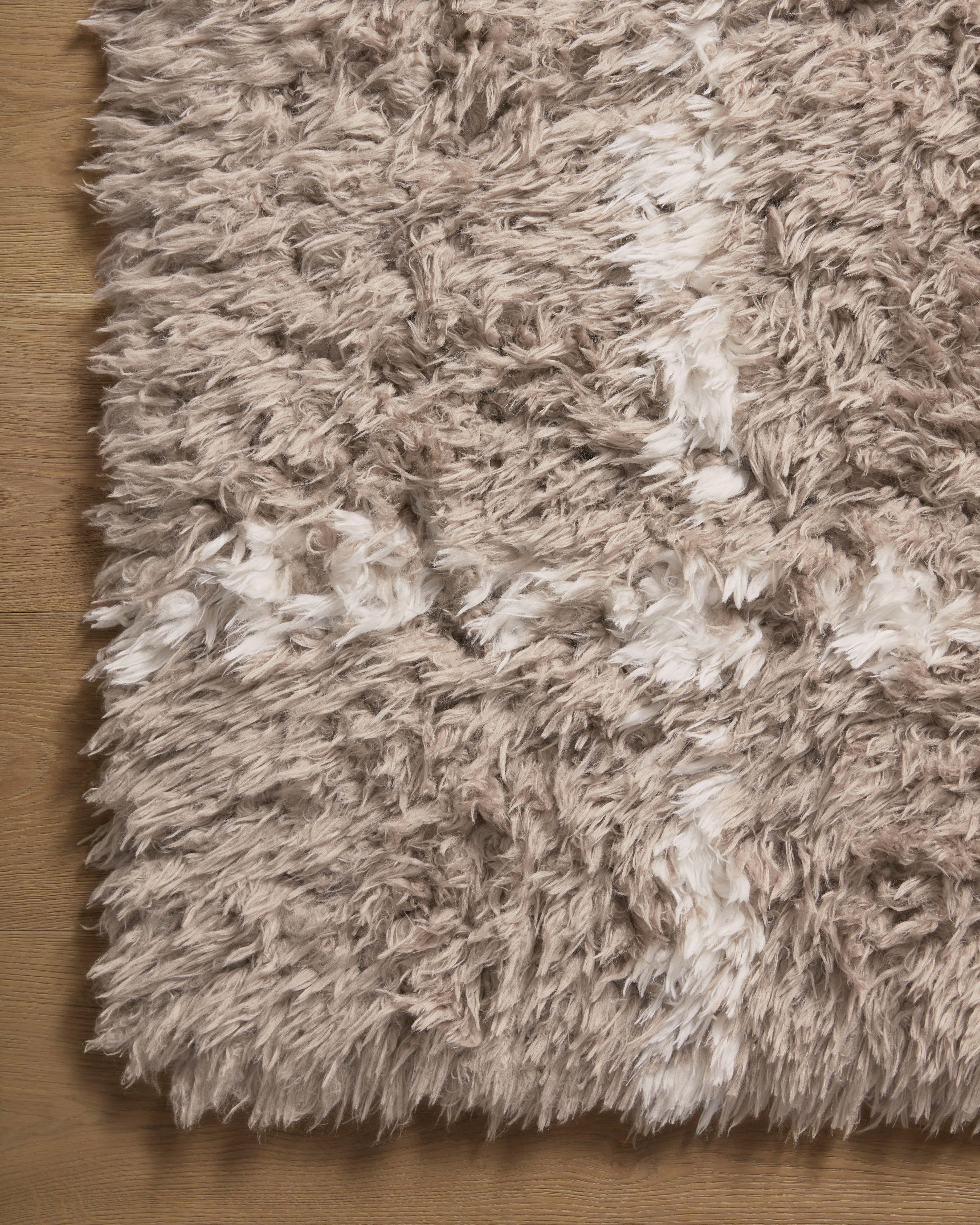Angela Rose x Loloi Amira Area Rug