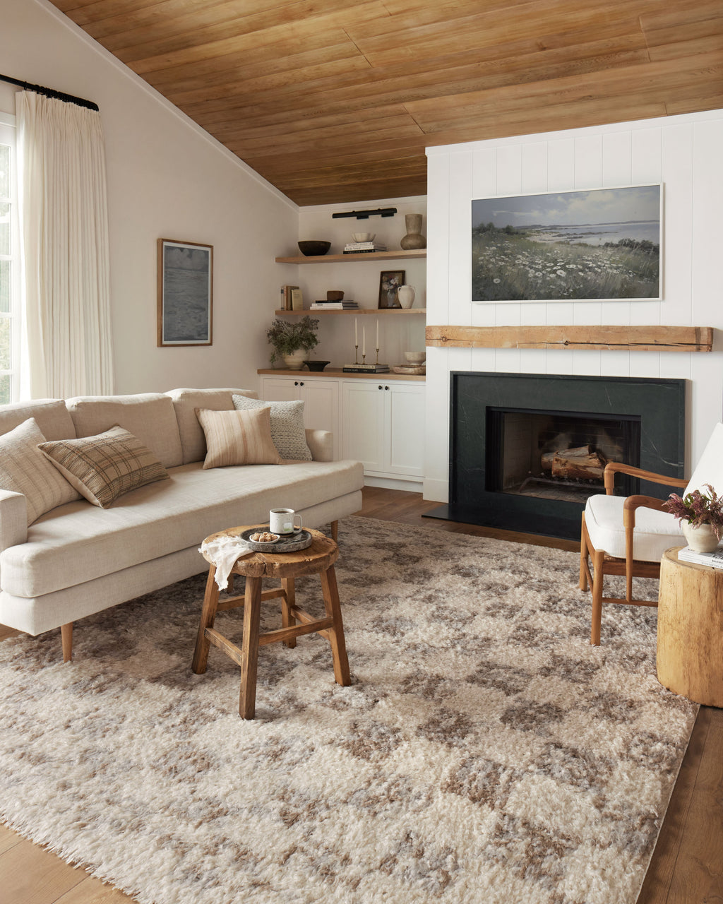 Angela Rose x Loloi Amira Runner Rug