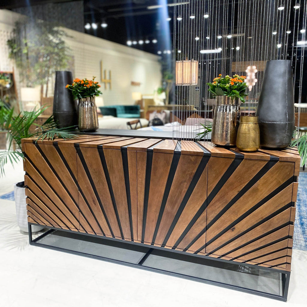 LH Home Virtual Sideboard