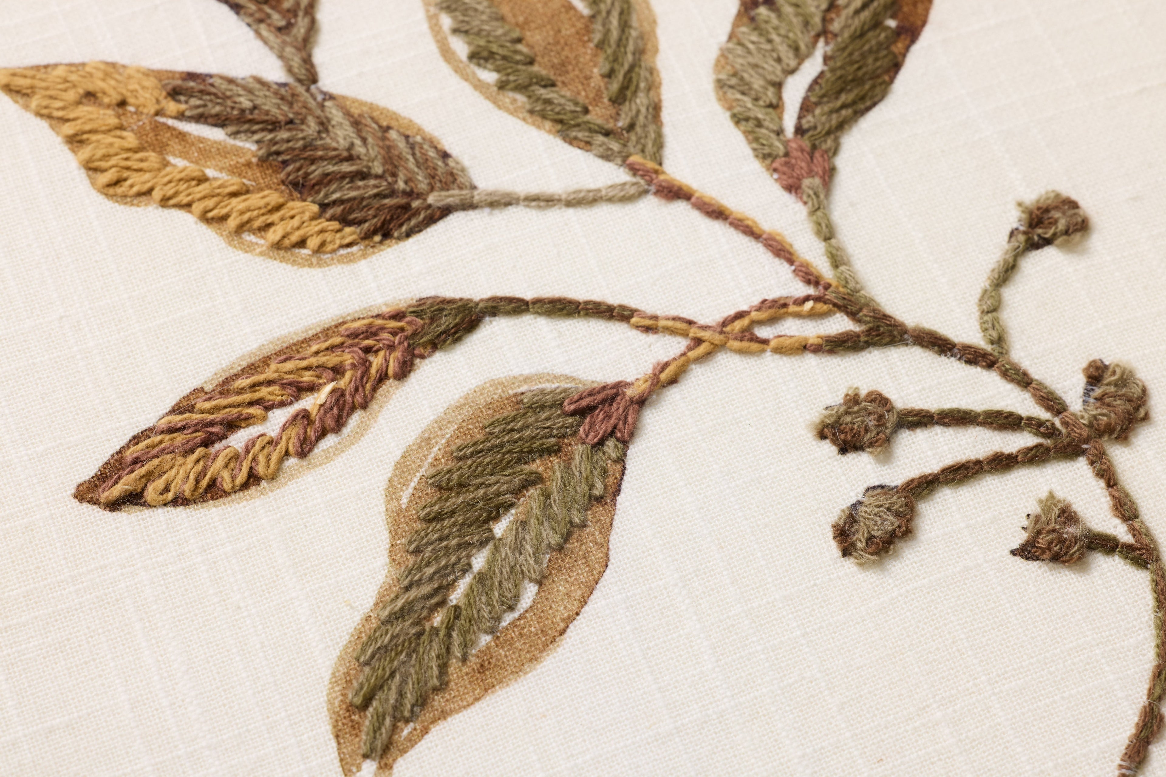 Loloi Folia Natural 1' x 1'-3" Wall Art
