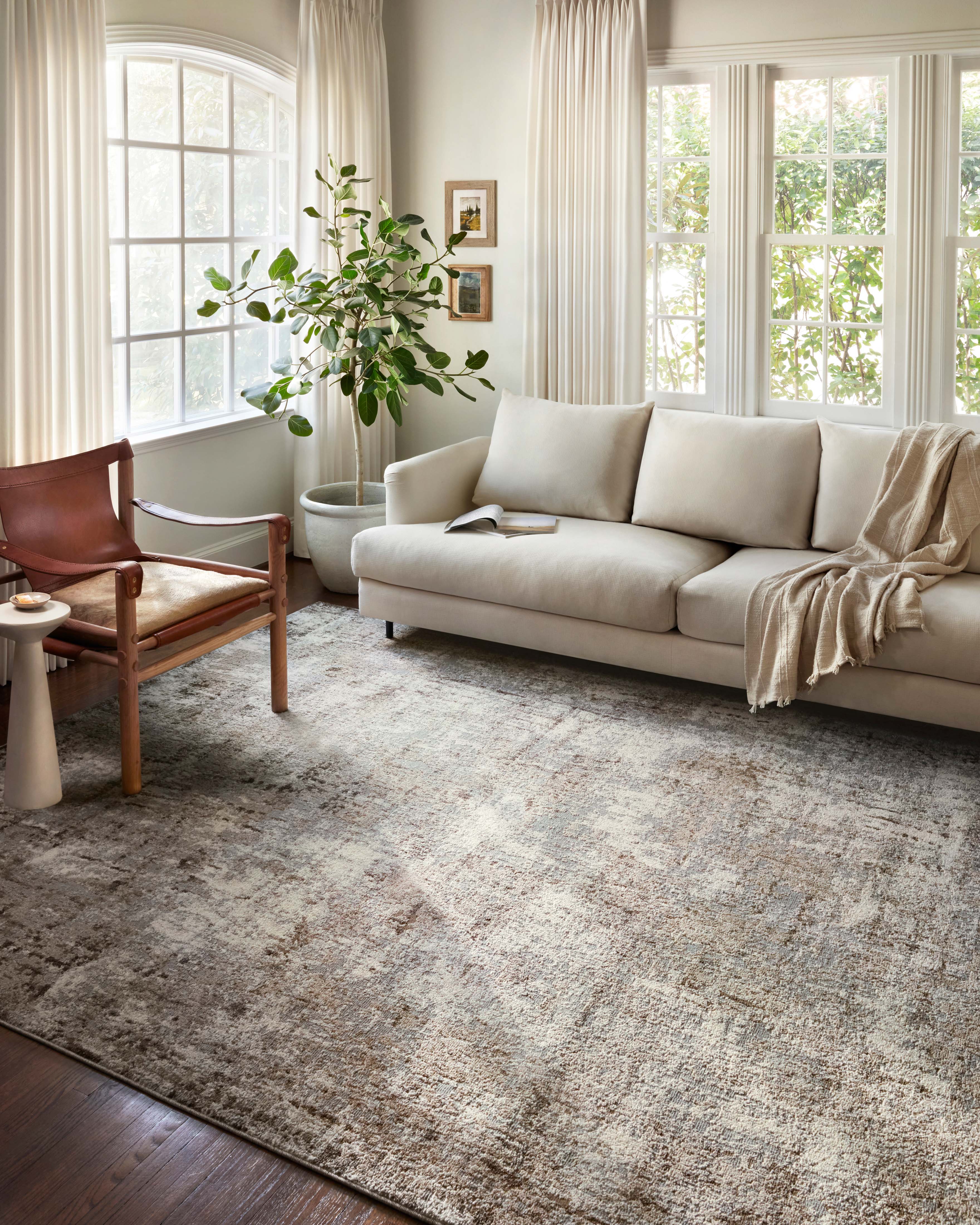 Loloi Austen Sample Rug (AUS-01)