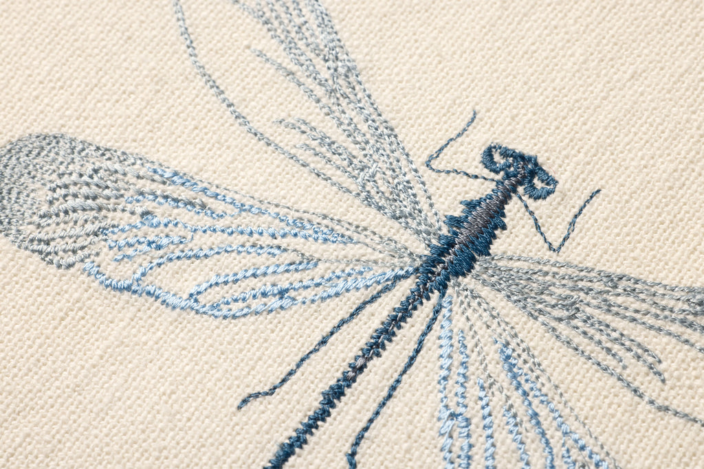 Loloi Dragonfly Blue Blue / Beige 1' x 1'-3" Wall Art