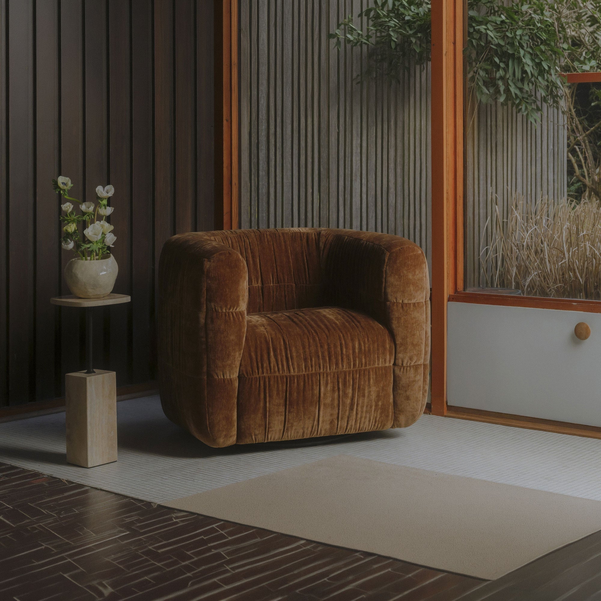 Moe's Home Robson Accent Chair