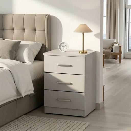 Dakota 3 Drawer Bedside Table – Modern Oak Effect