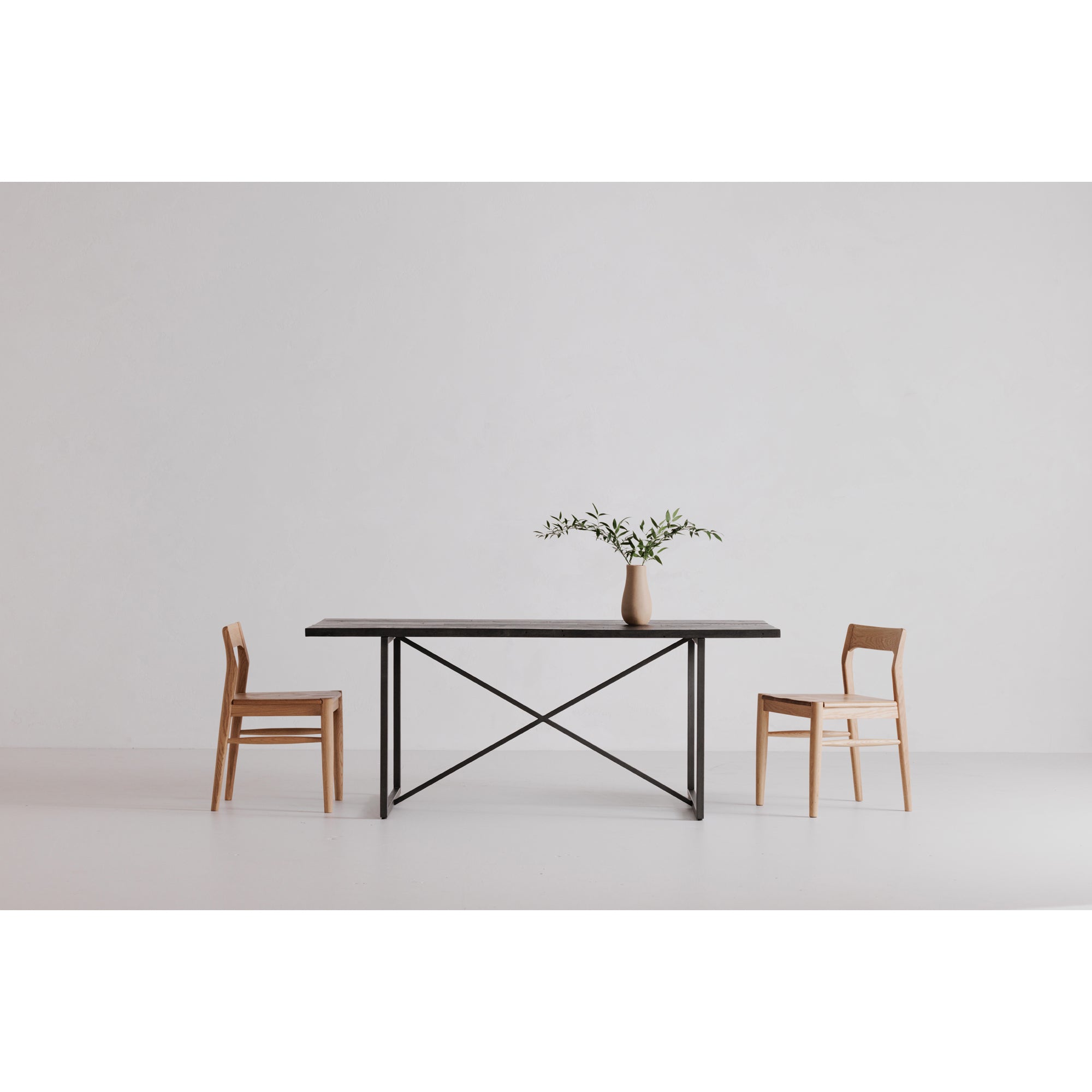 Moe's Home Owing Dining Chair