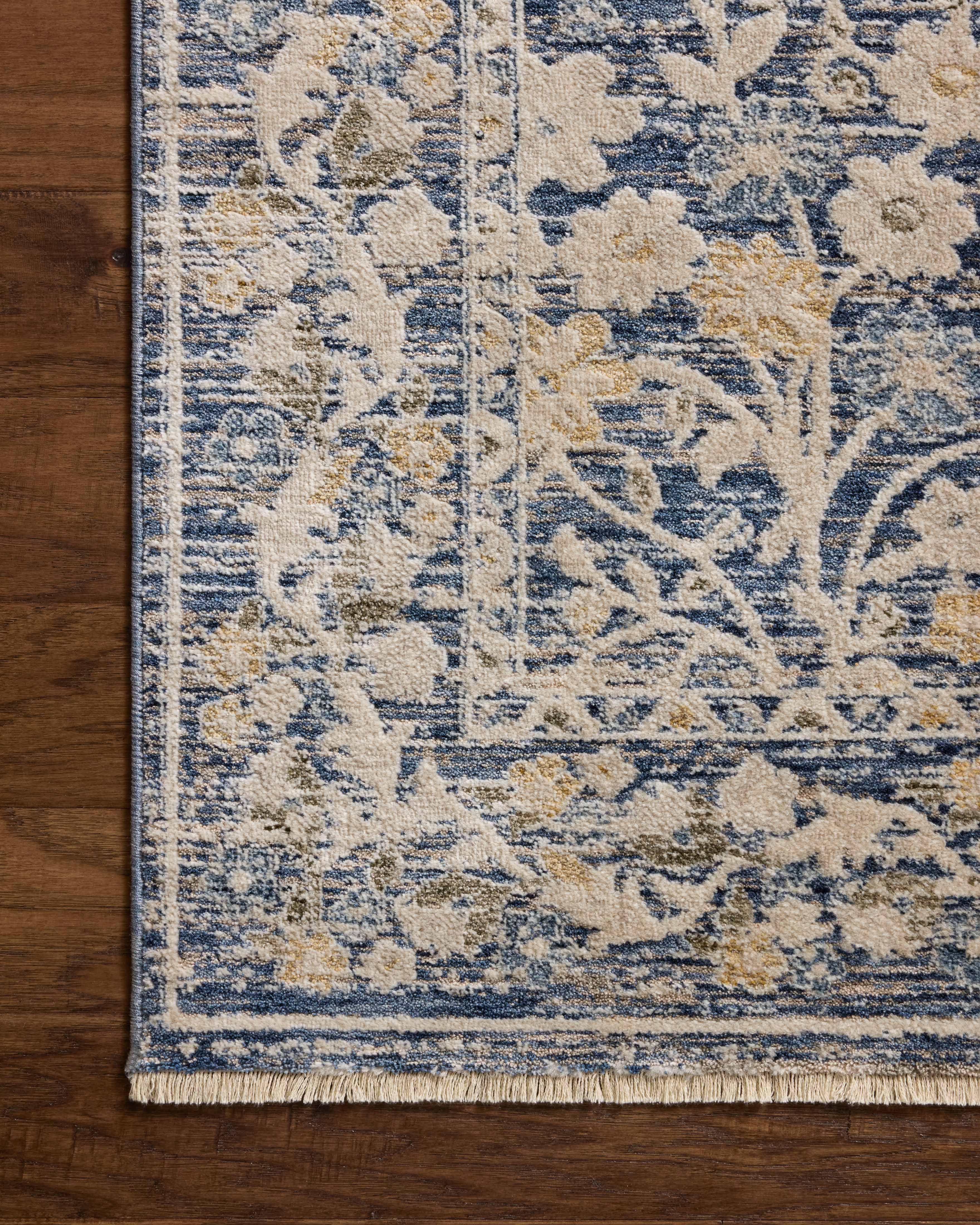 Loloi Clarisse Accent Rug
