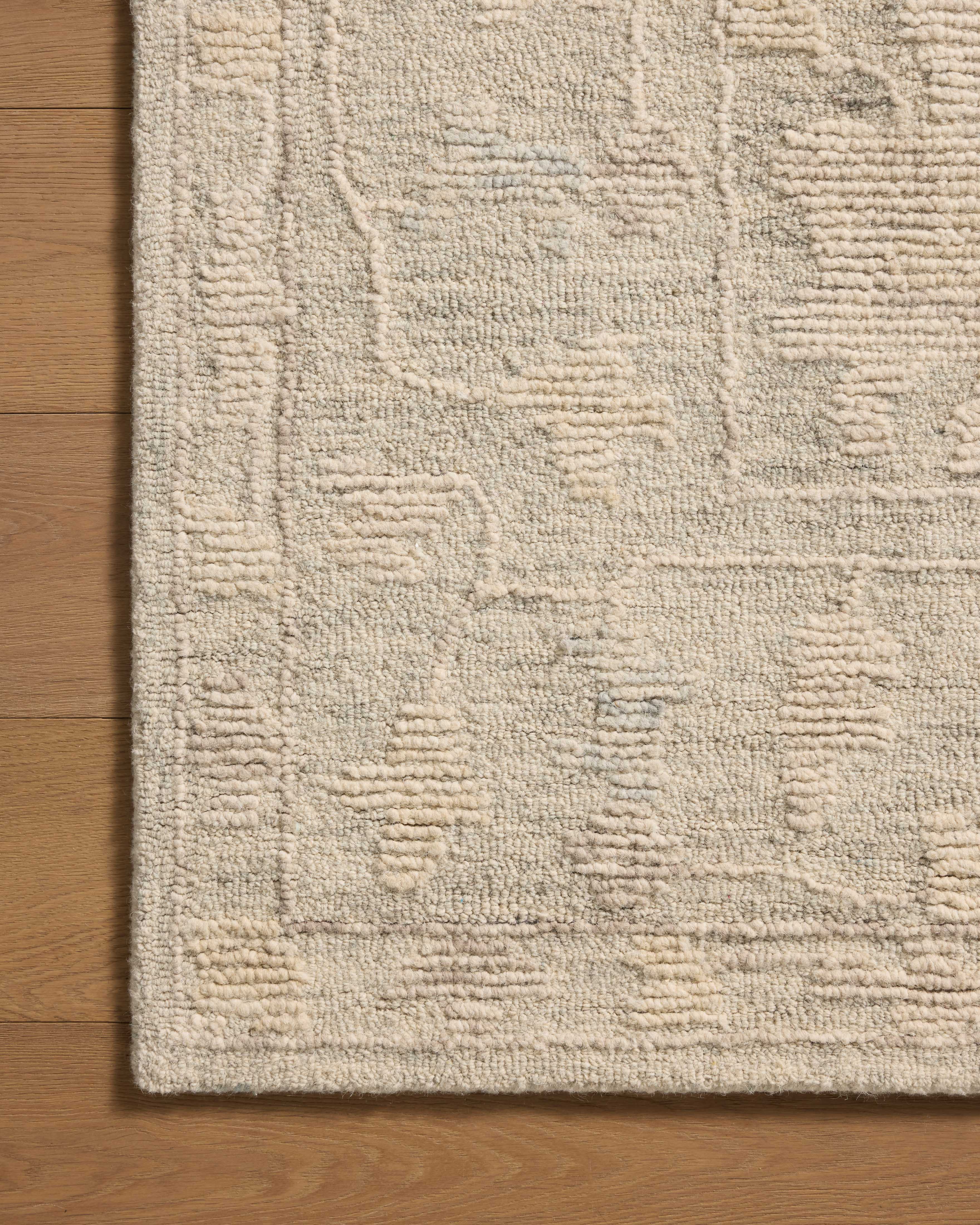 Loloi Cynthia Area Rug
