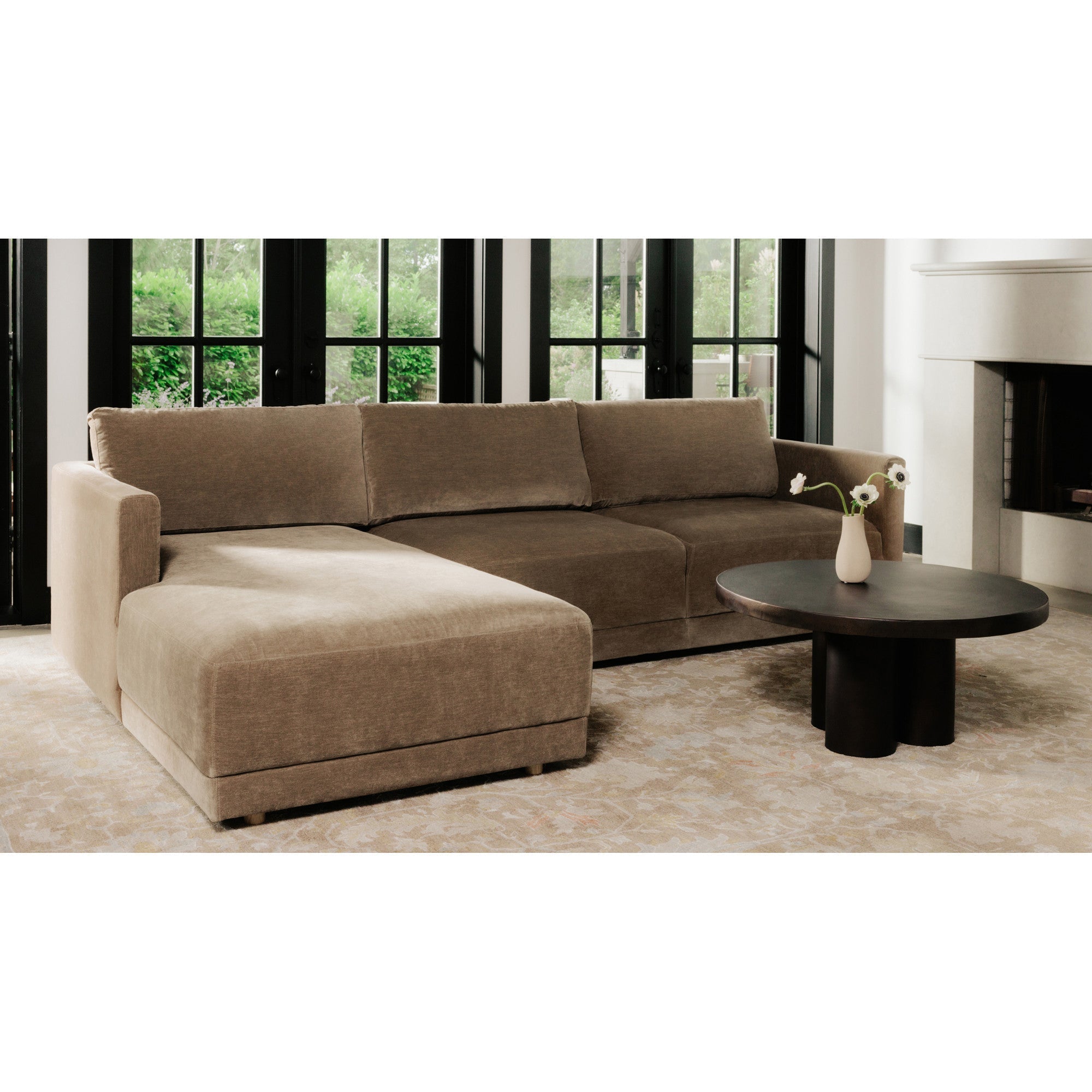 Moe's Home Bryn Sectional