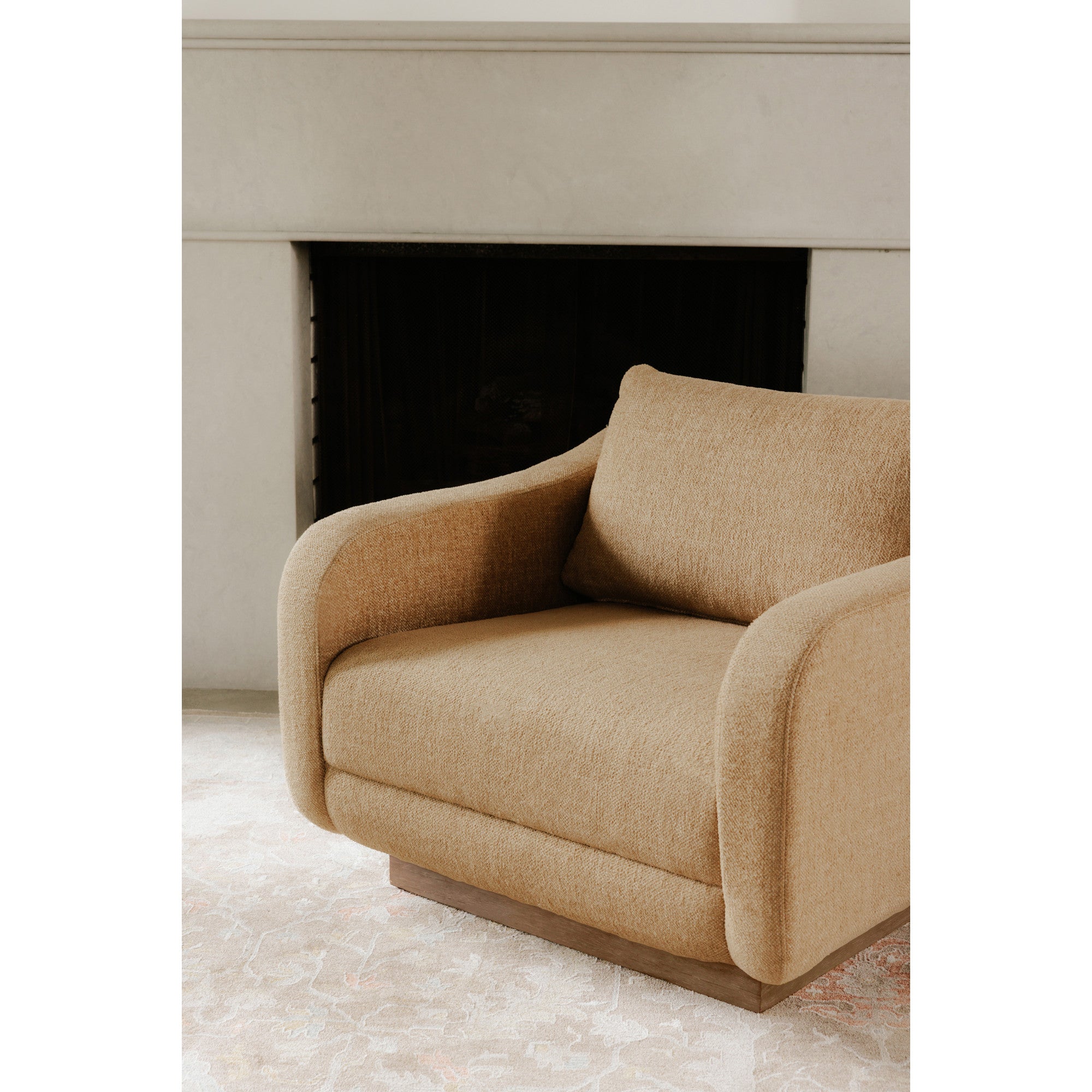 Moe's Home Keane Lounge Chair