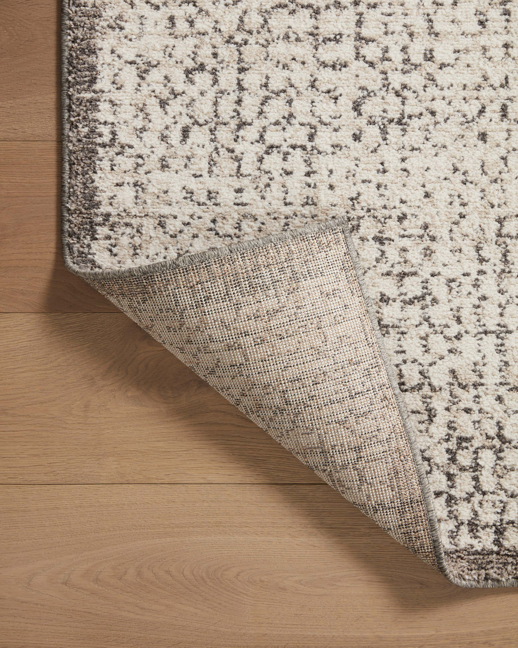 Loloi Darby Accent Rug