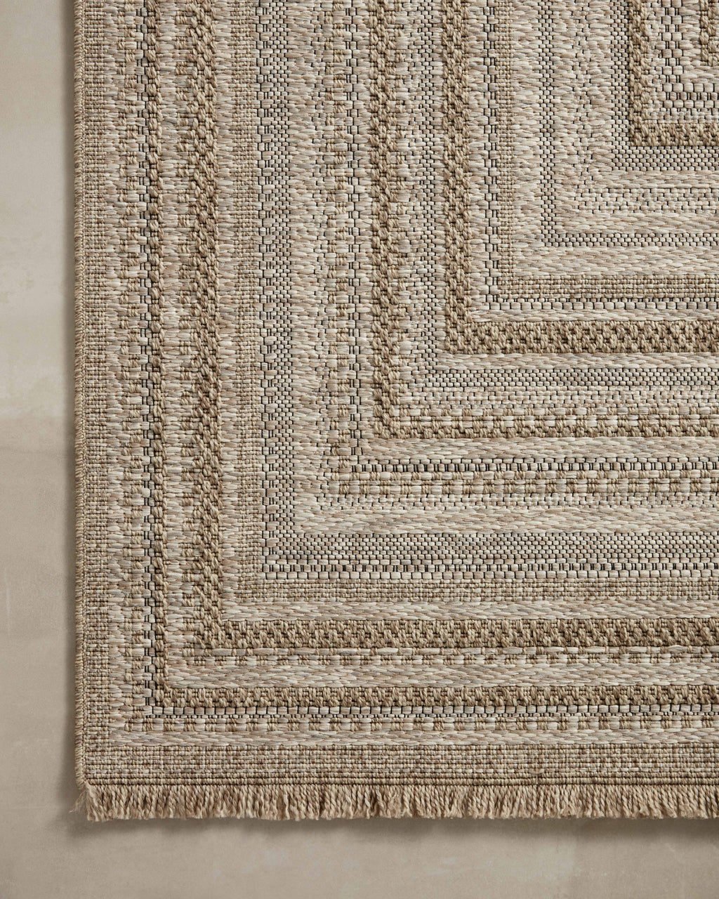 Loloi Dawn Area Rug (DAW-01)