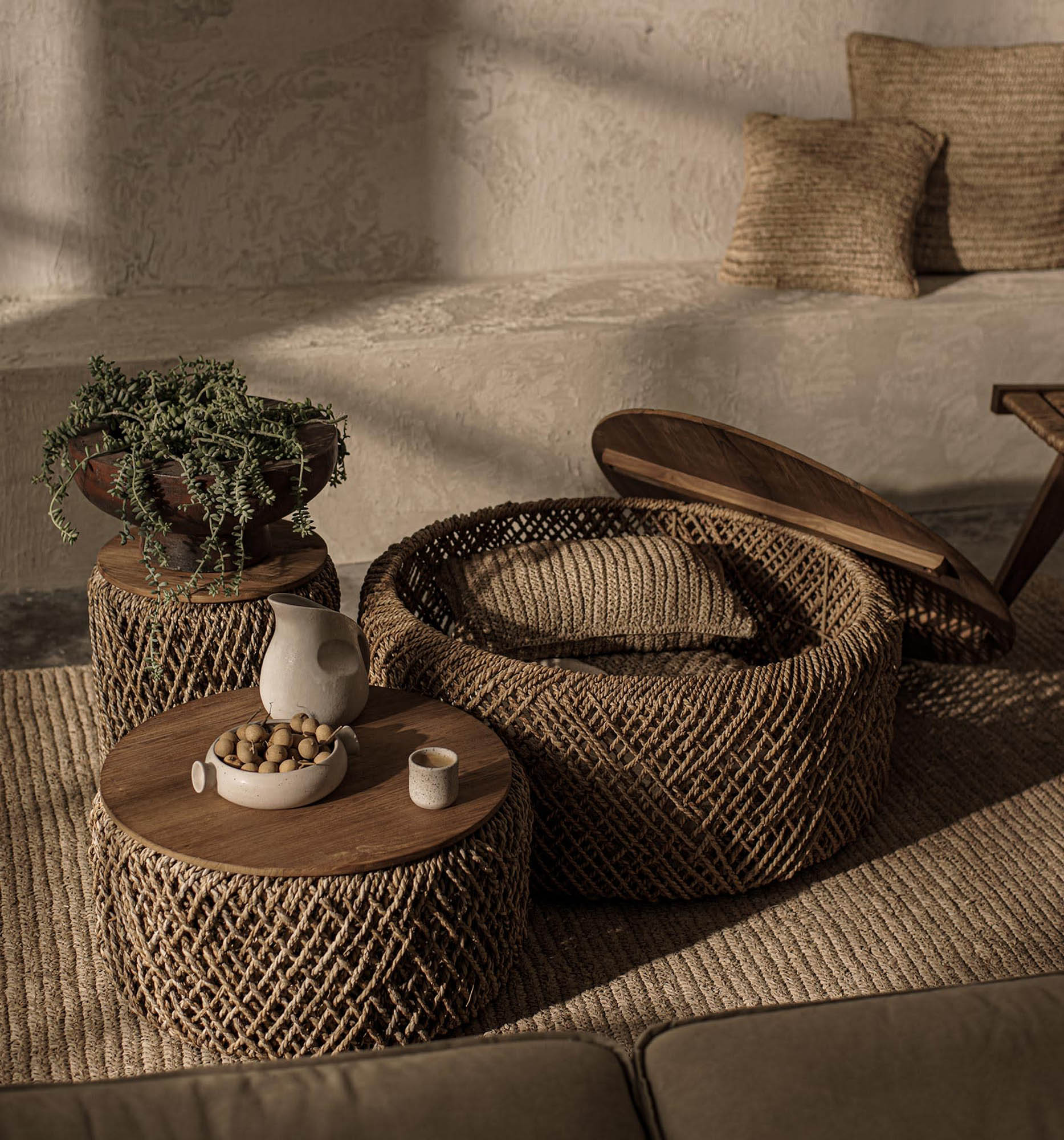 LH Home D-Bodhi Knut Coffee Table
