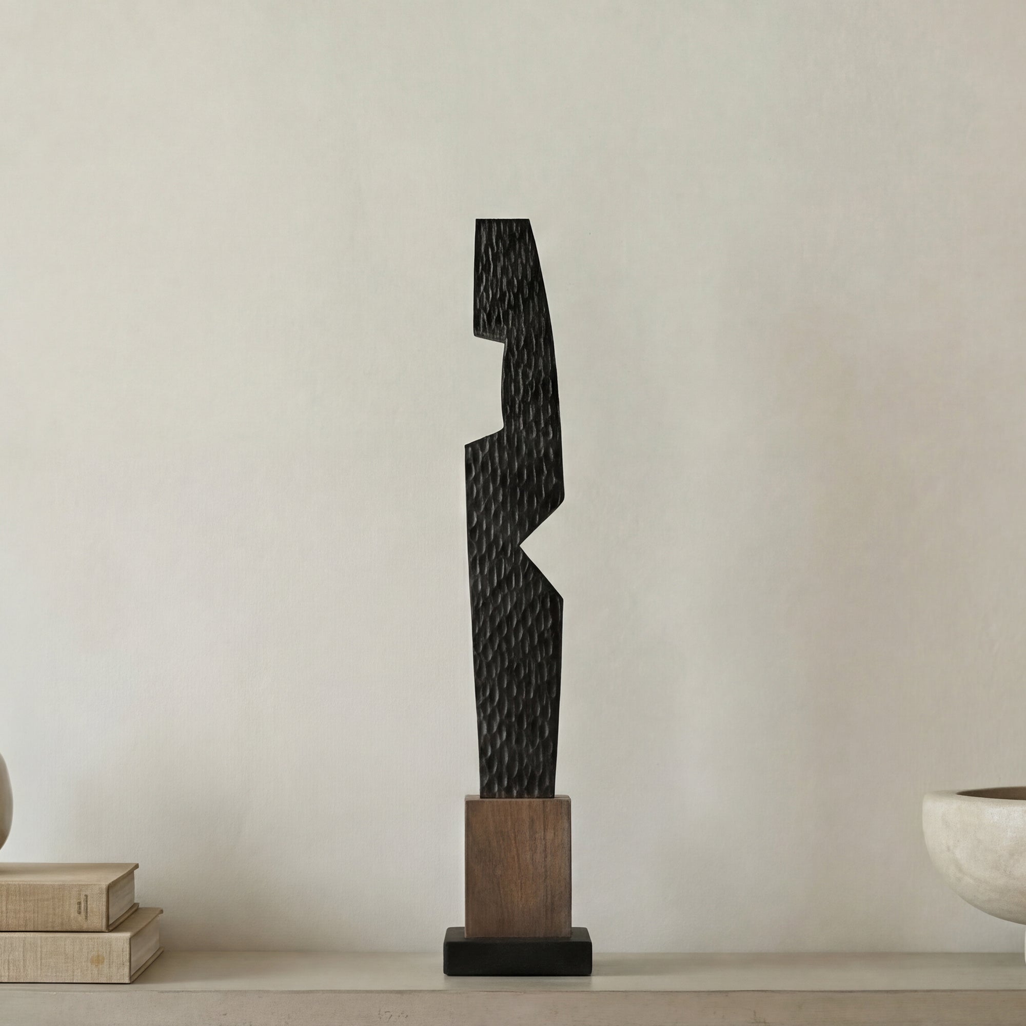 Moe's Home Fenn Sculpture Black