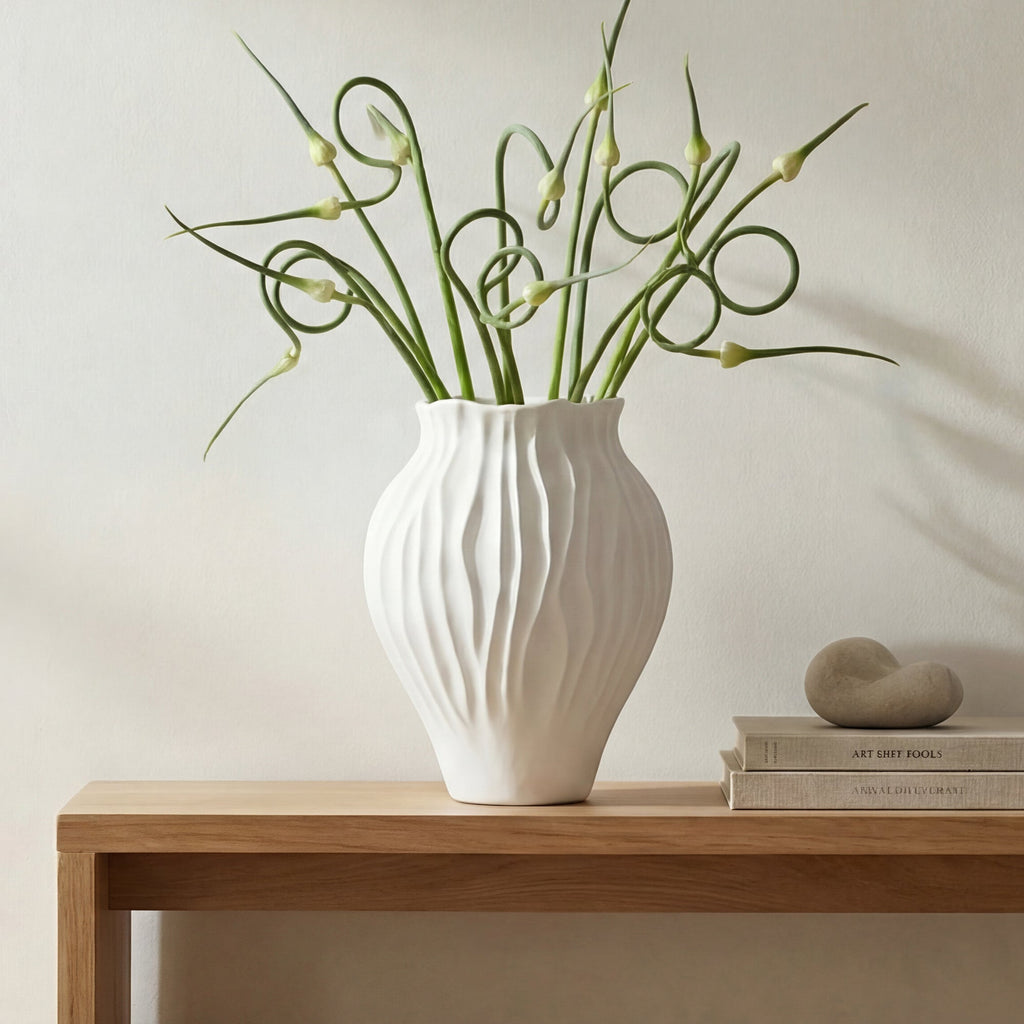 Moe's Home Adria 14" Vessel White