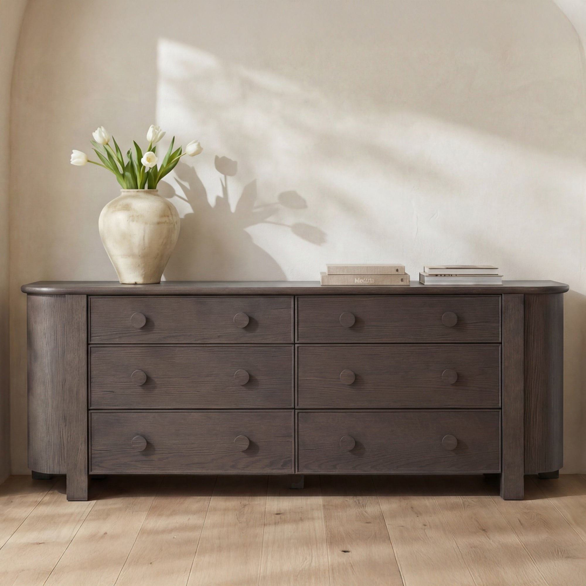 Moe's Home Loren Dresser
