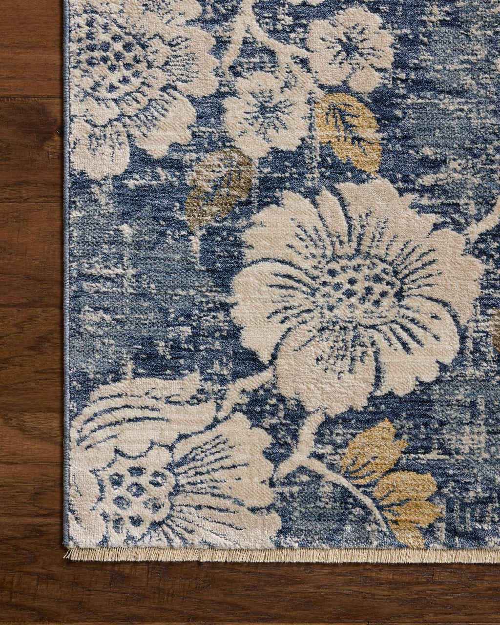 Loloi Eileen Area Rug
