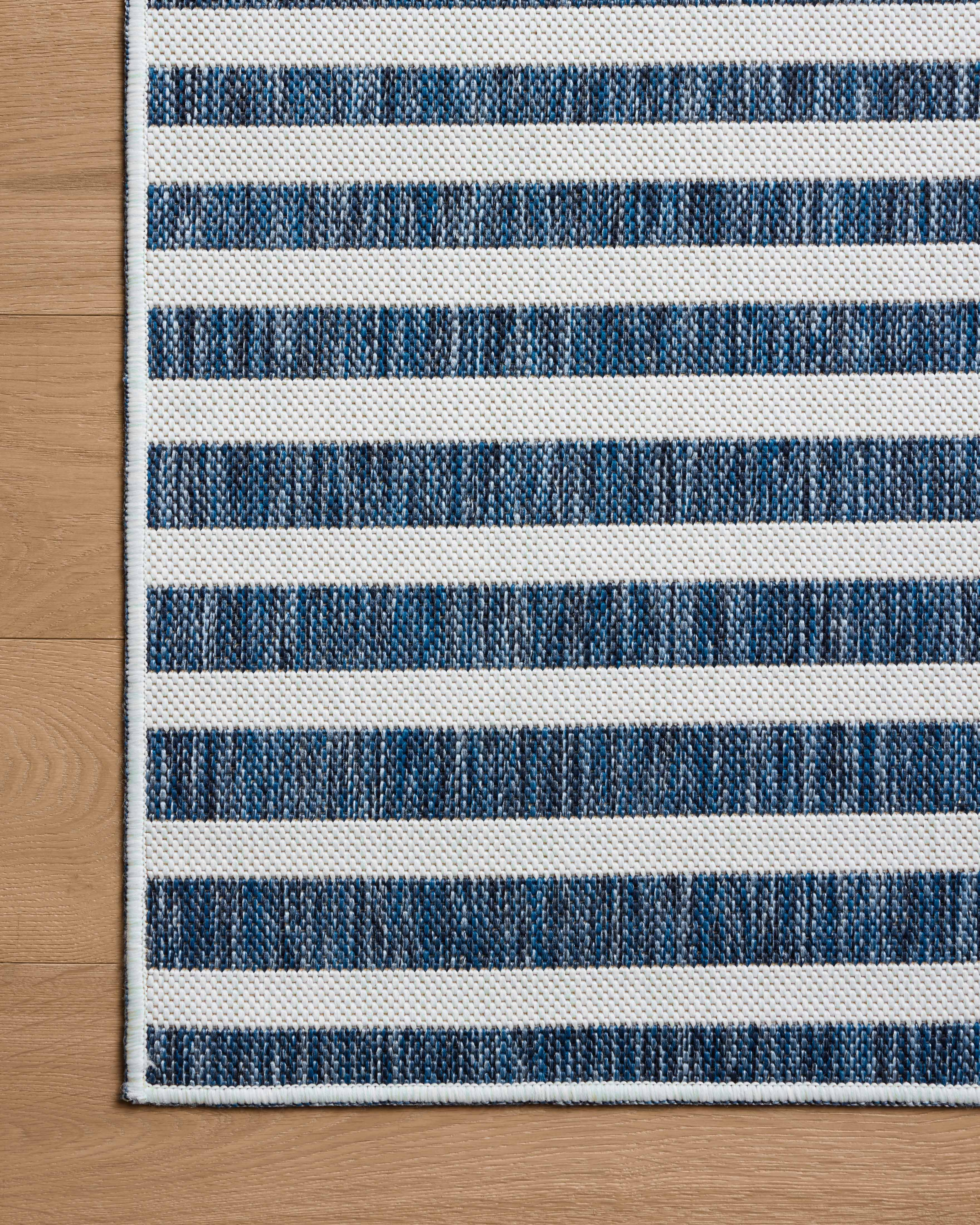 Loloi Easton Sample Rug