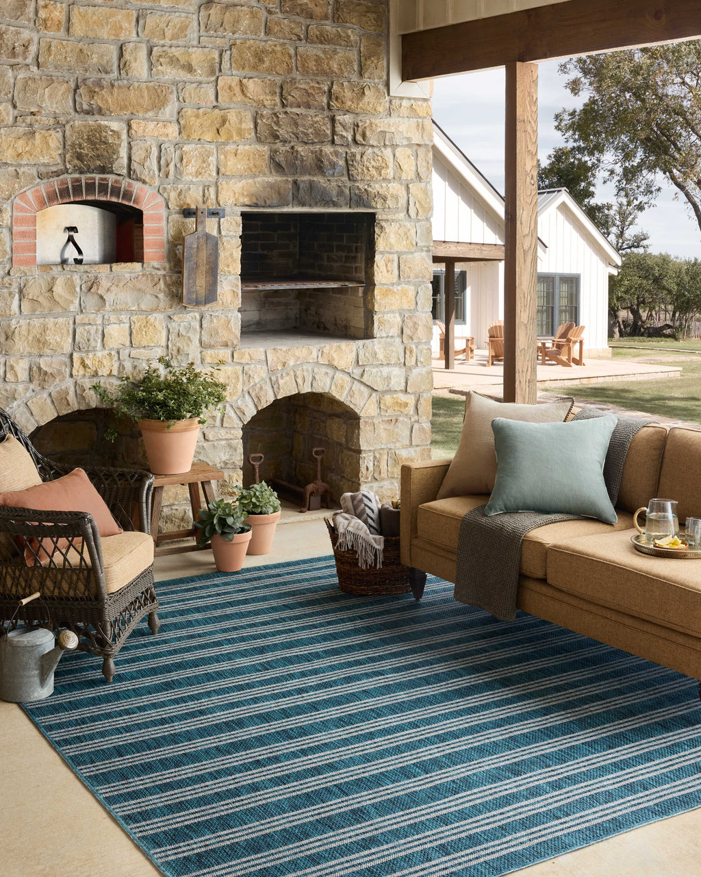 Loloi Easton Area Rug