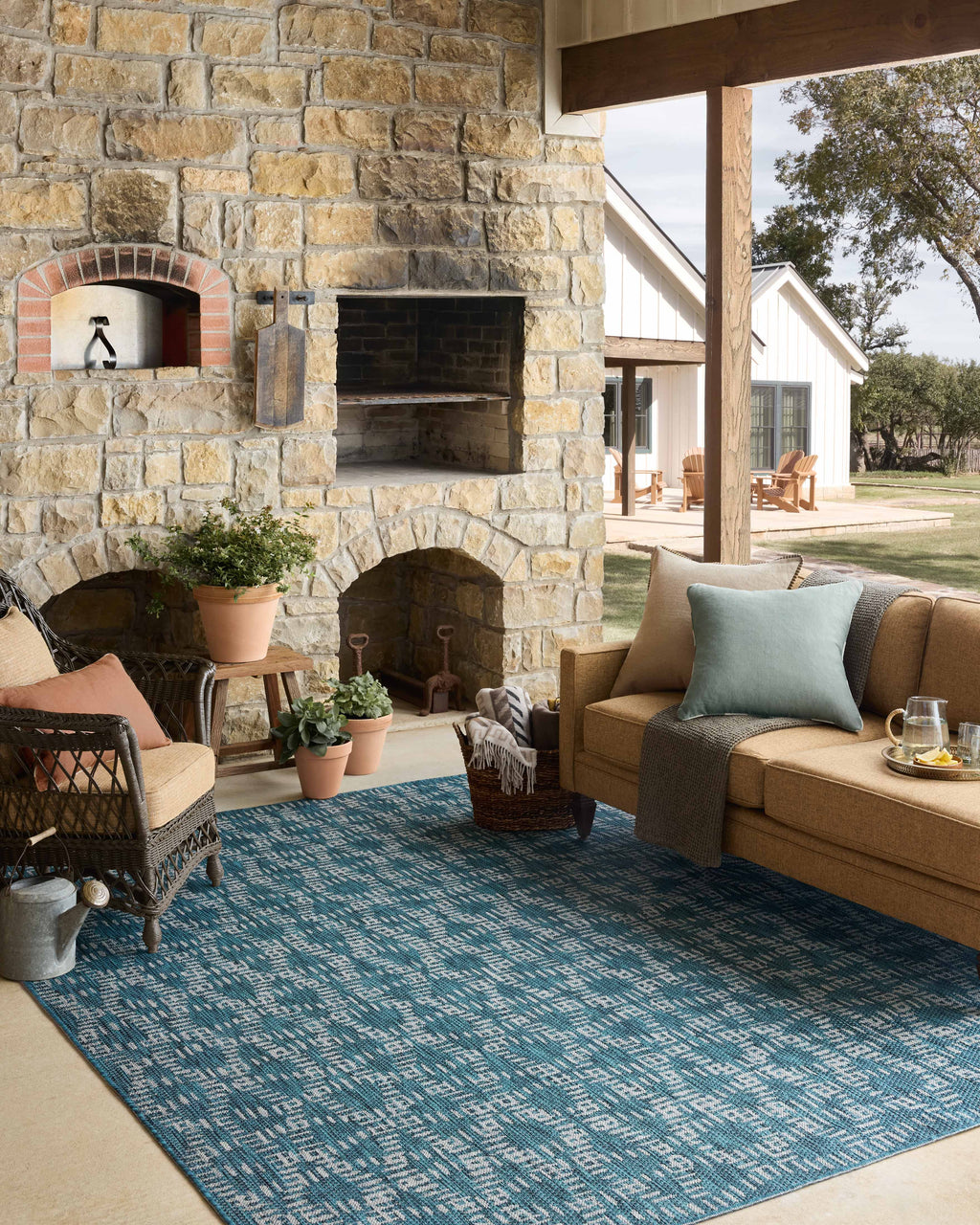 Loloi Easton Sample Rug