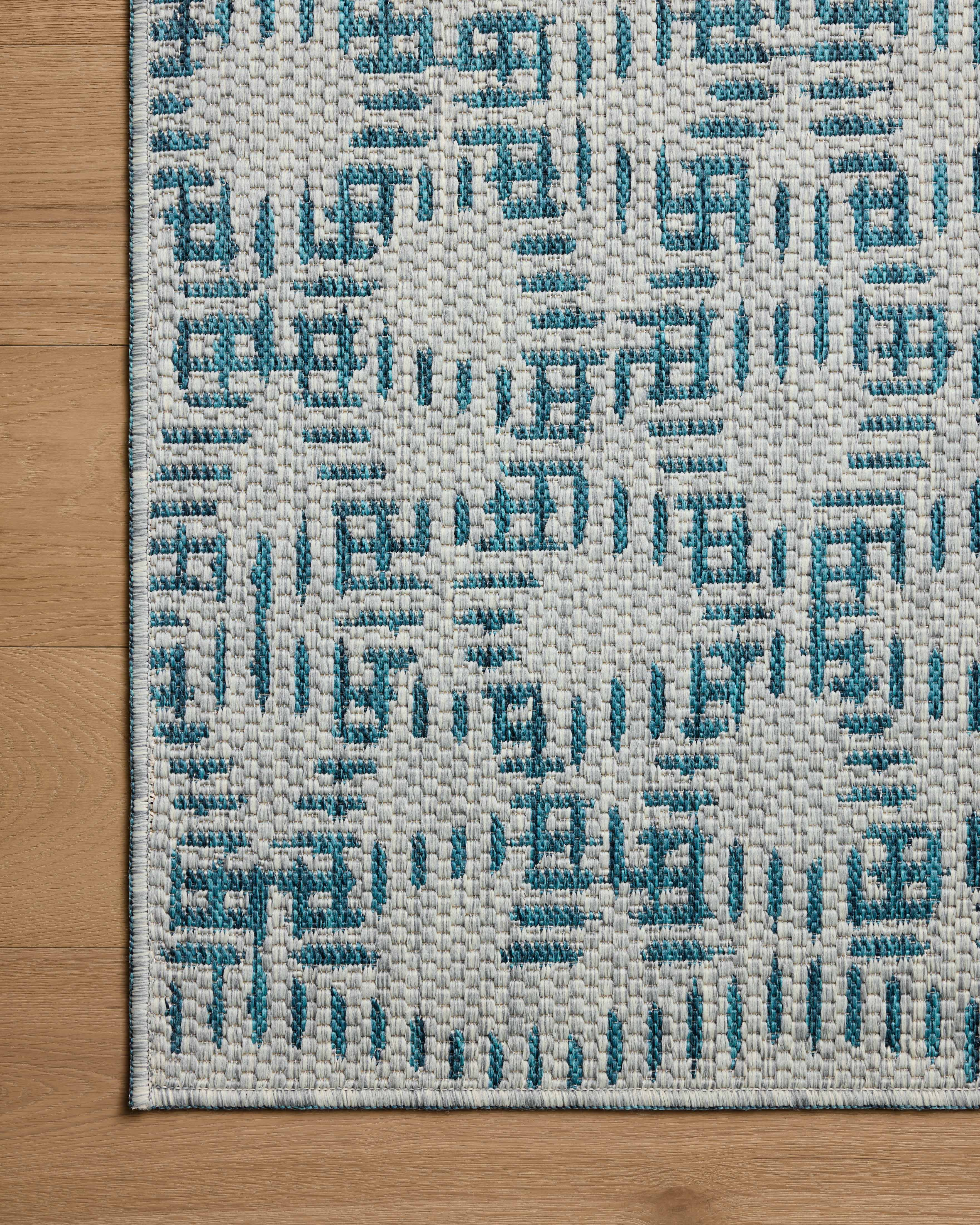 Loloi Easton Area Rug