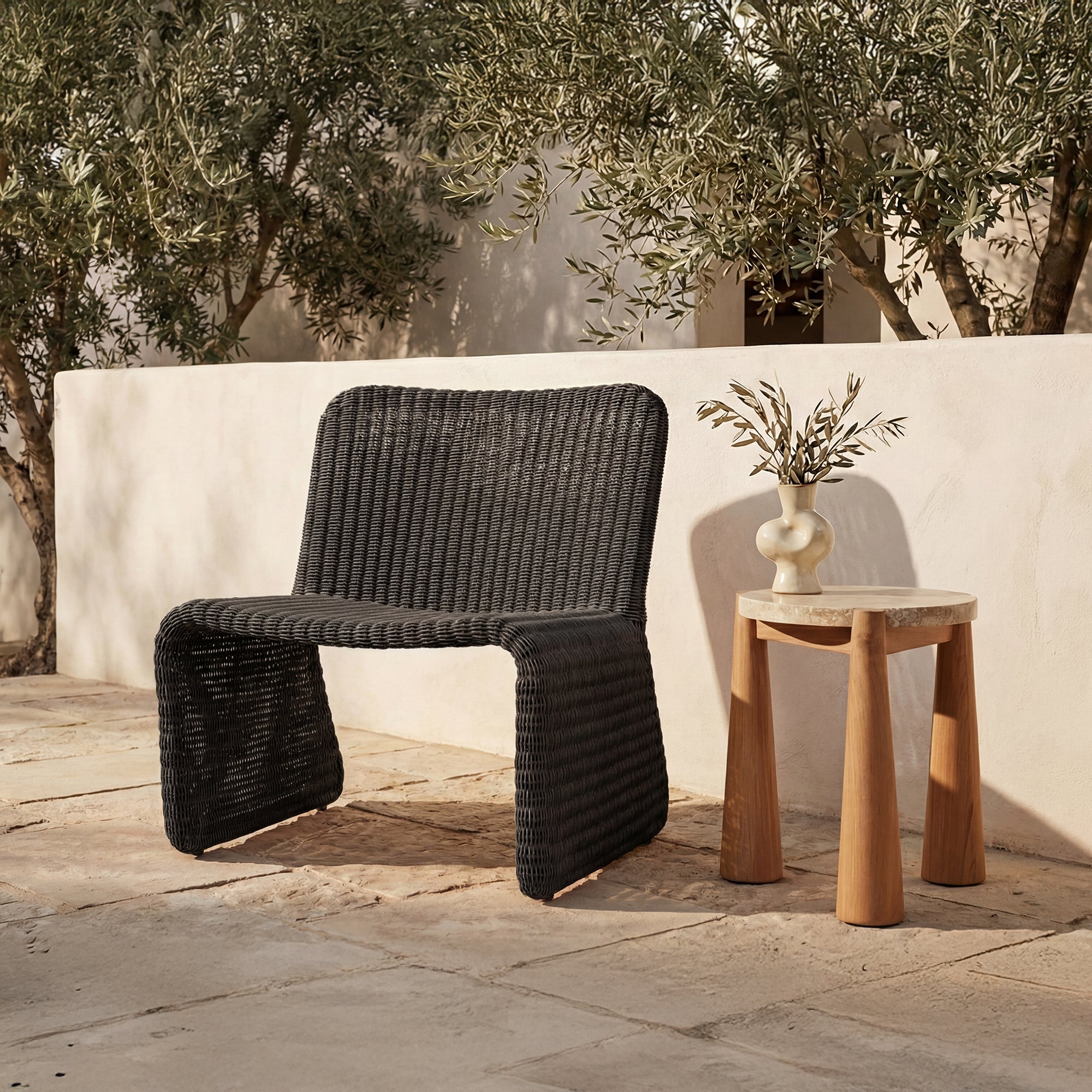 Moe's Home Ella Outdoor Chair
