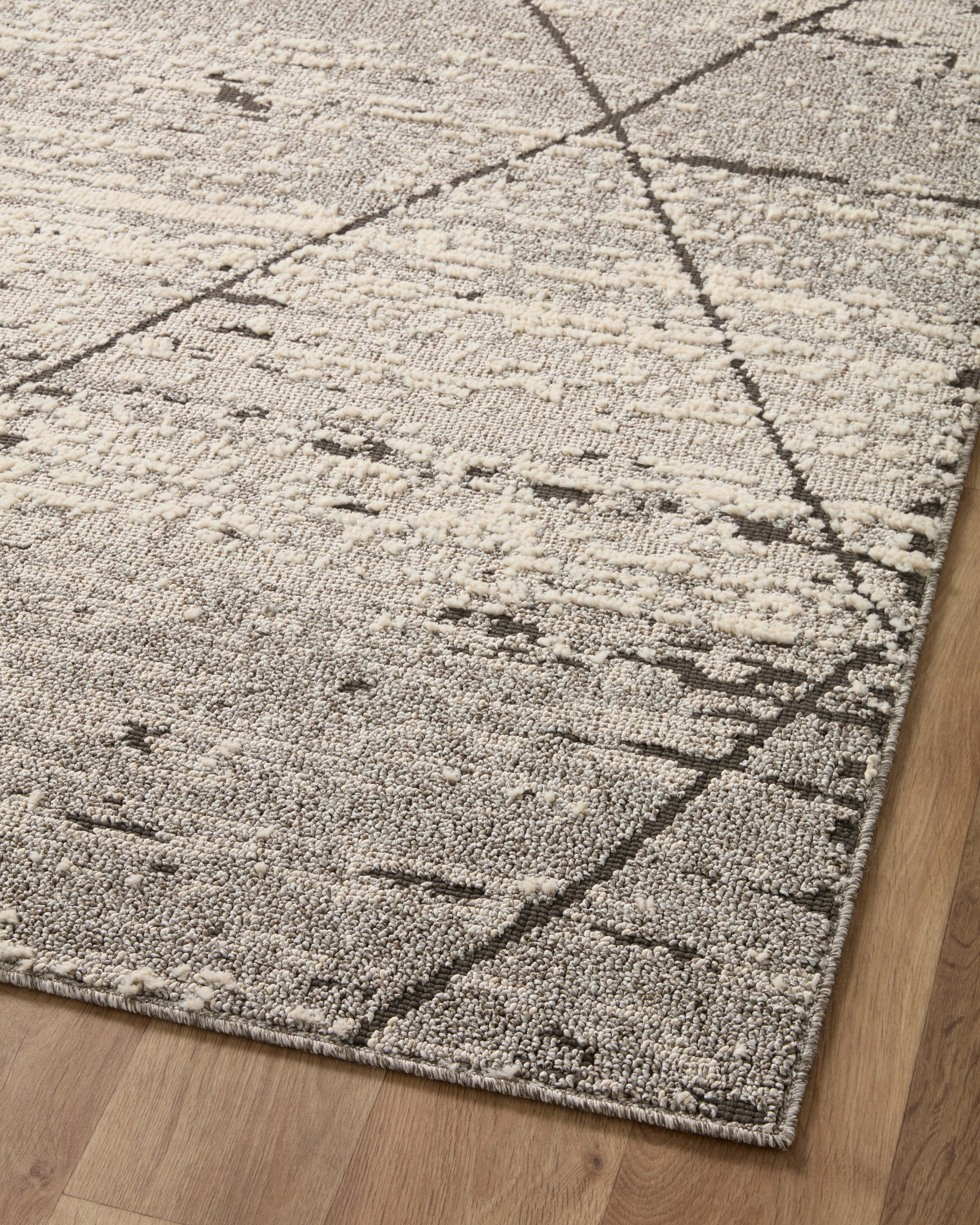 Loloi Fabian Area Rug (FAB-04)