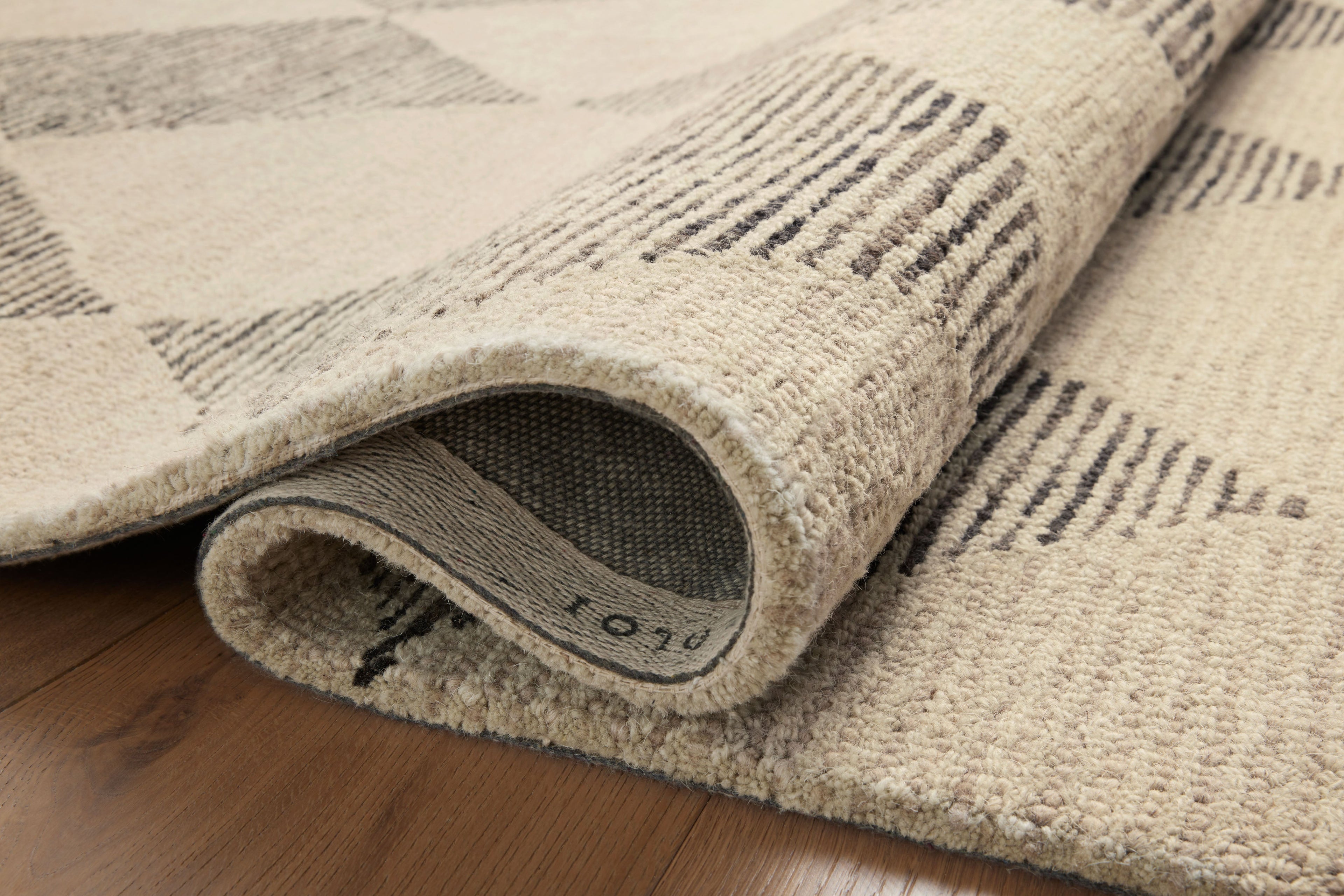Chris Loves Julia x Loloi Francis Sample Rug
