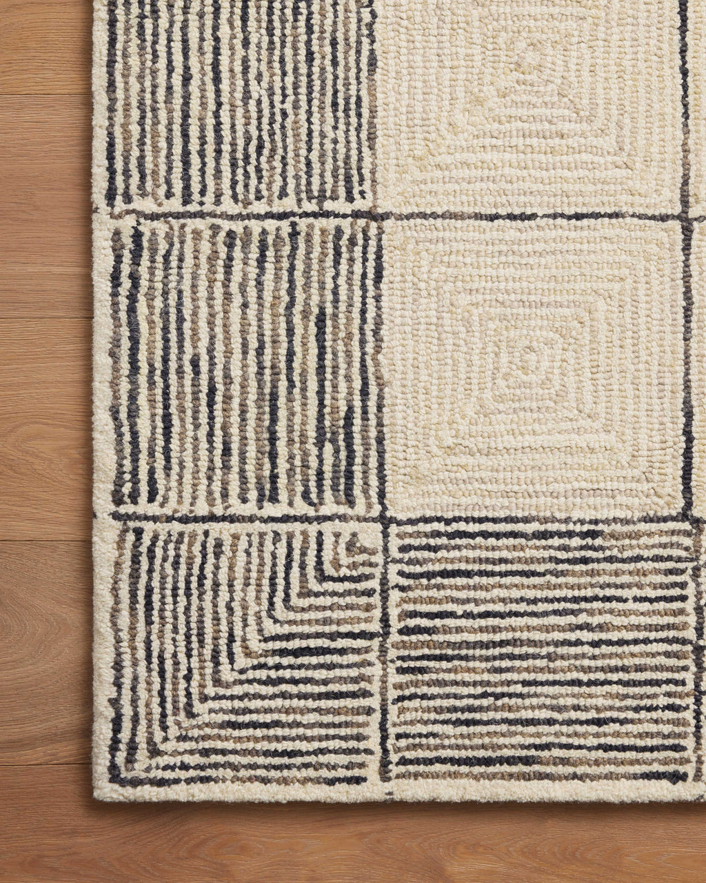 Chris Loves Julia x Loloi Francis Sample Rug