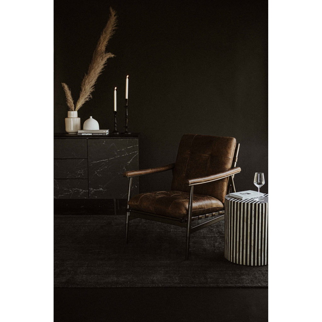 Moe's Home Chameau Side Table Black