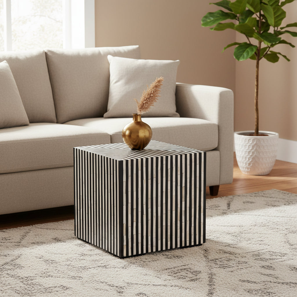 Moe's Home Terning Side Table Black and White