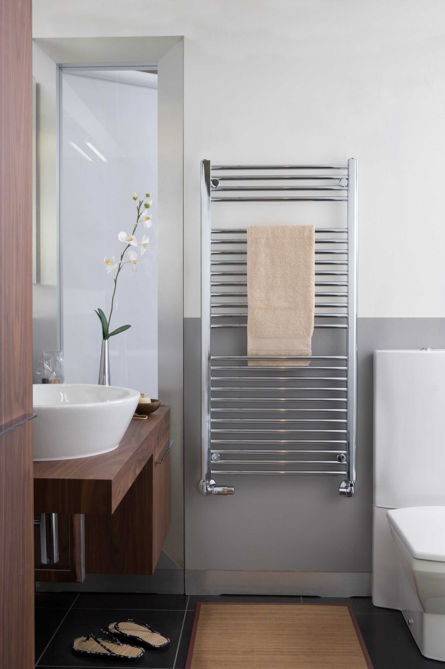 ICO Bath 29.5" x 66.5" Savoy Towel Warmer