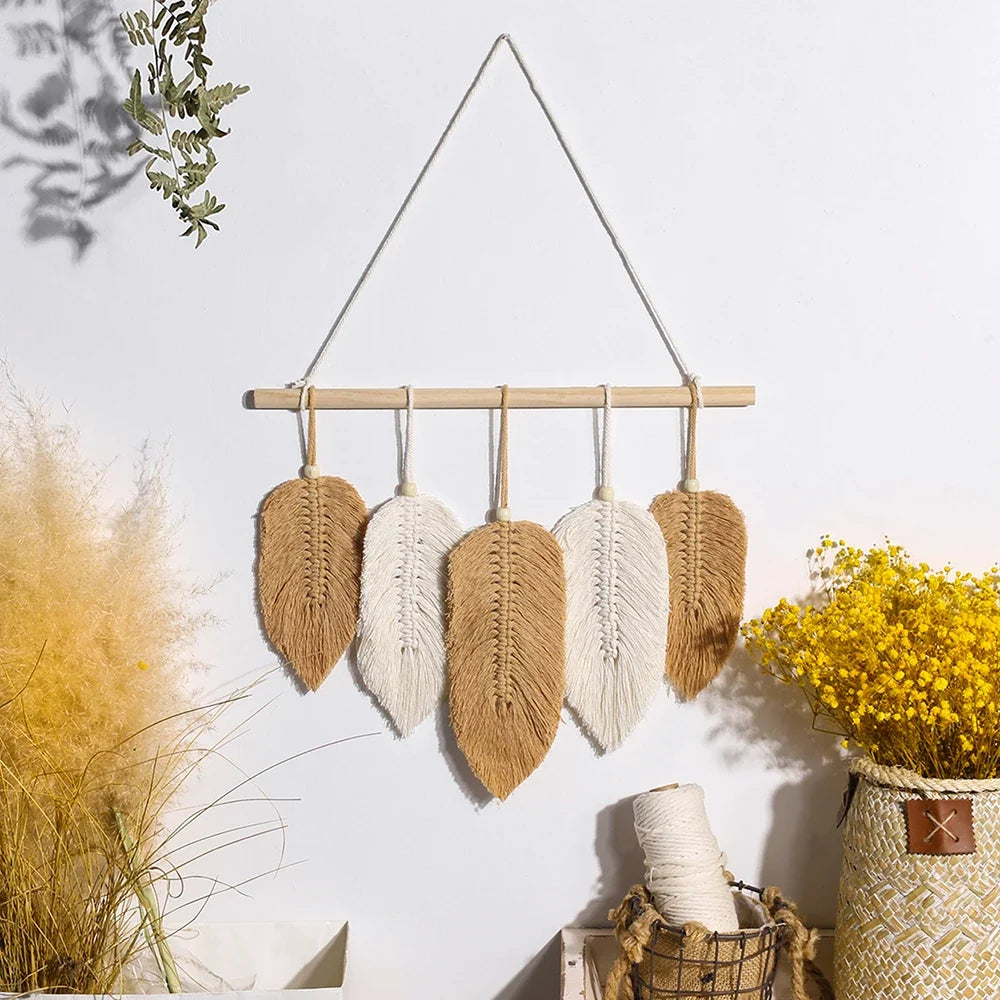 Boho Leaf Macramé Wall Hanging