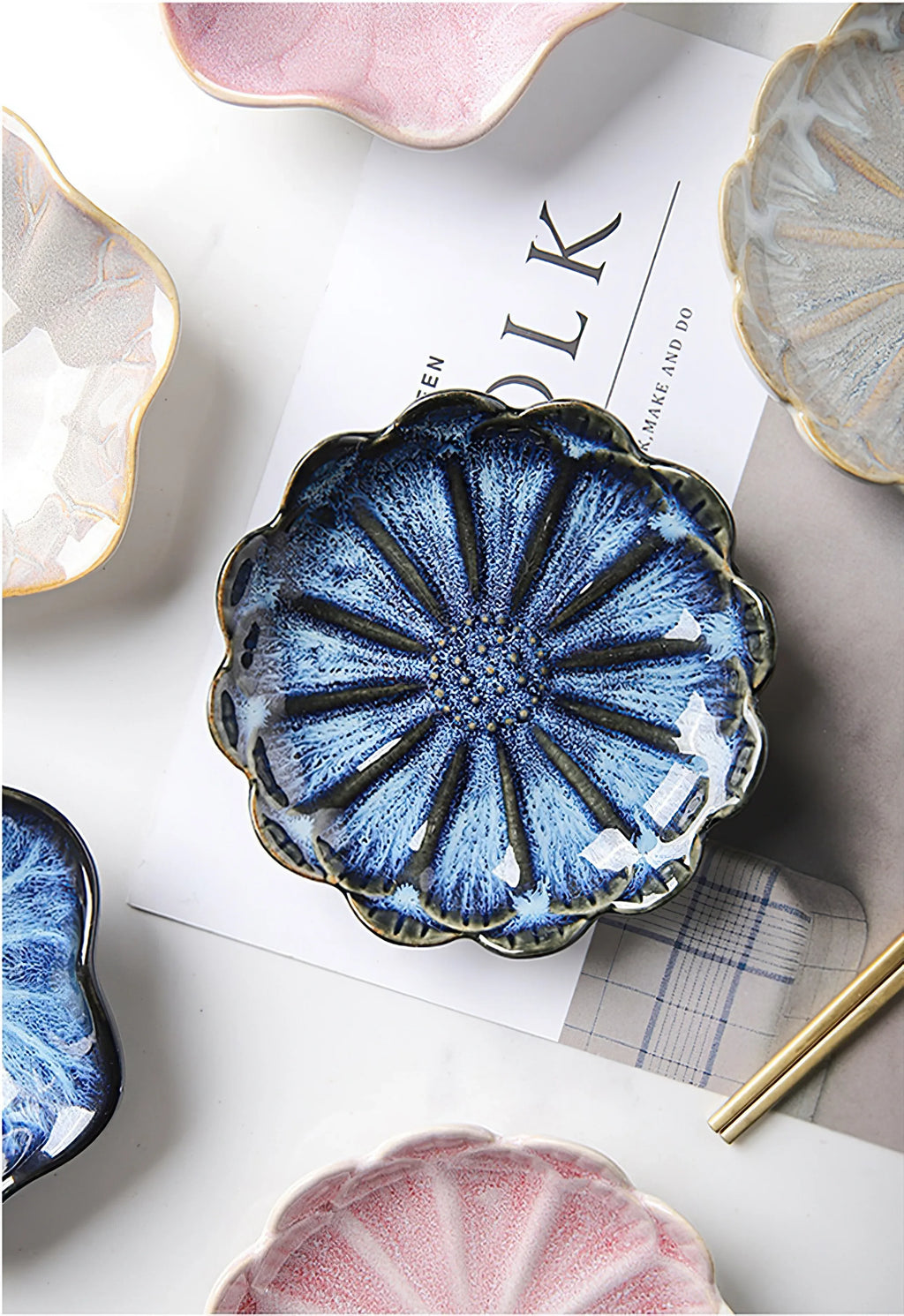 Ceramic Flower Sauce Dish – Mini Porcelain Dipping Bowl for Soy Sauce, Nuts & Charcuterie