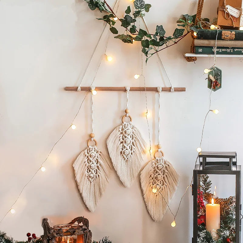Boho Leaf Macramé Wall Hanging