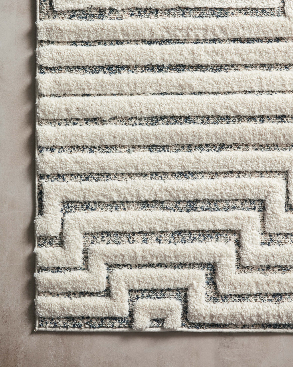 Loloi Hagen Accent Rug