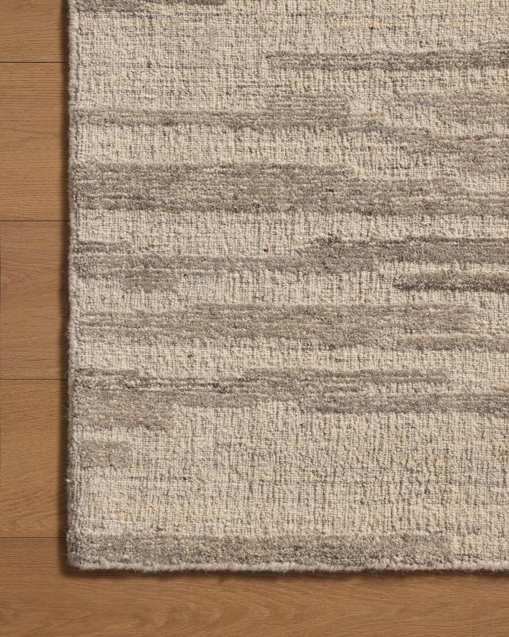 Loloi Hartley Accent Rug