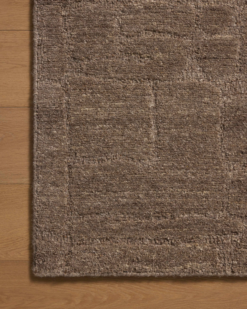 Loloi Hartley Accent Rug