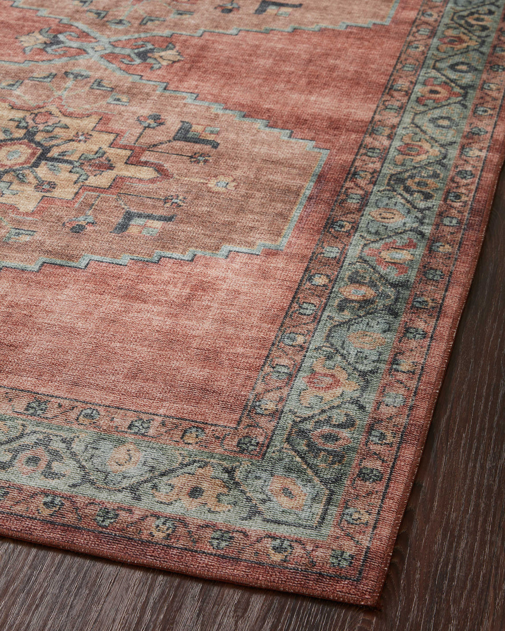 Loloi Heidi Accent Rug