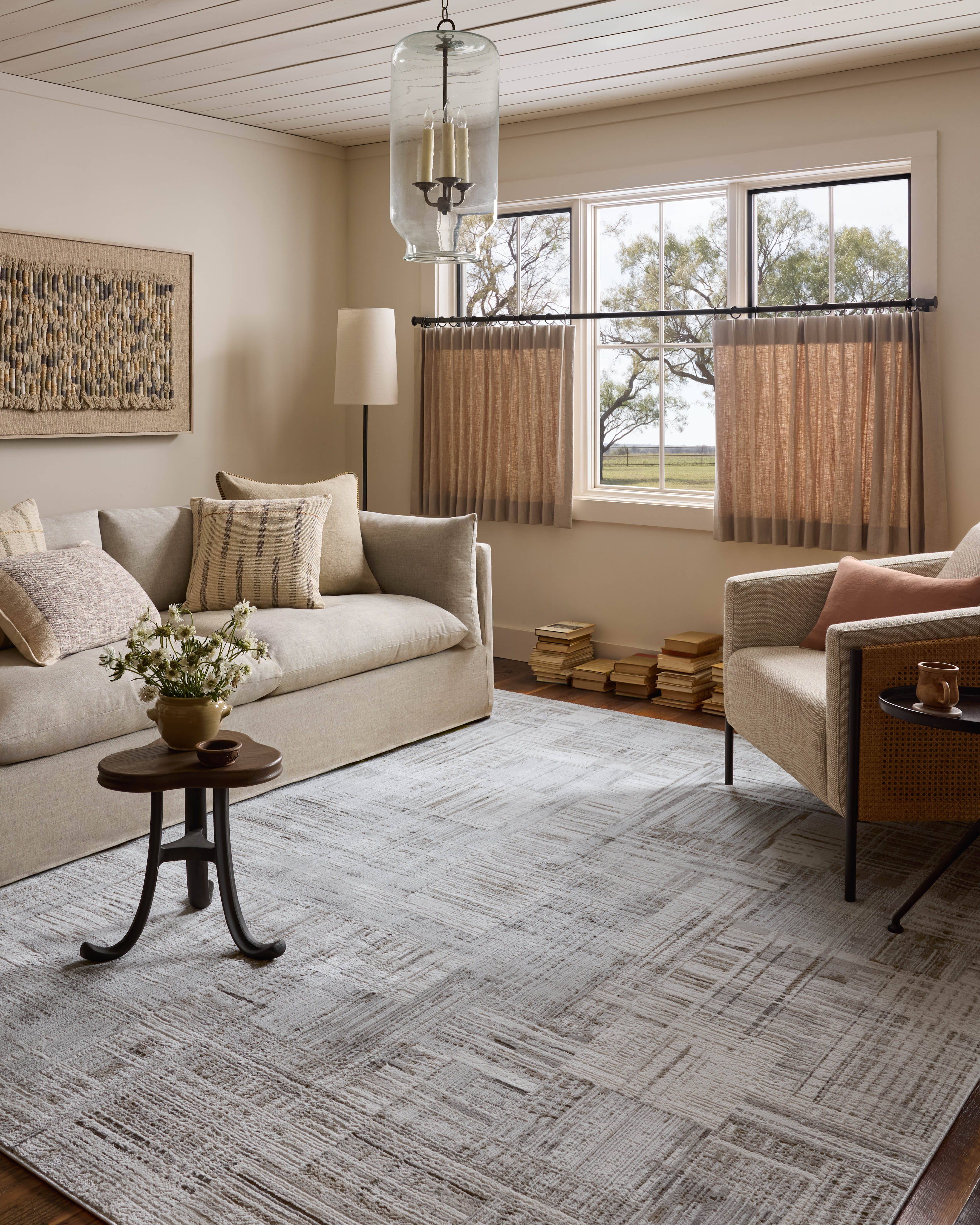 Loloi Hollis Sample Rug