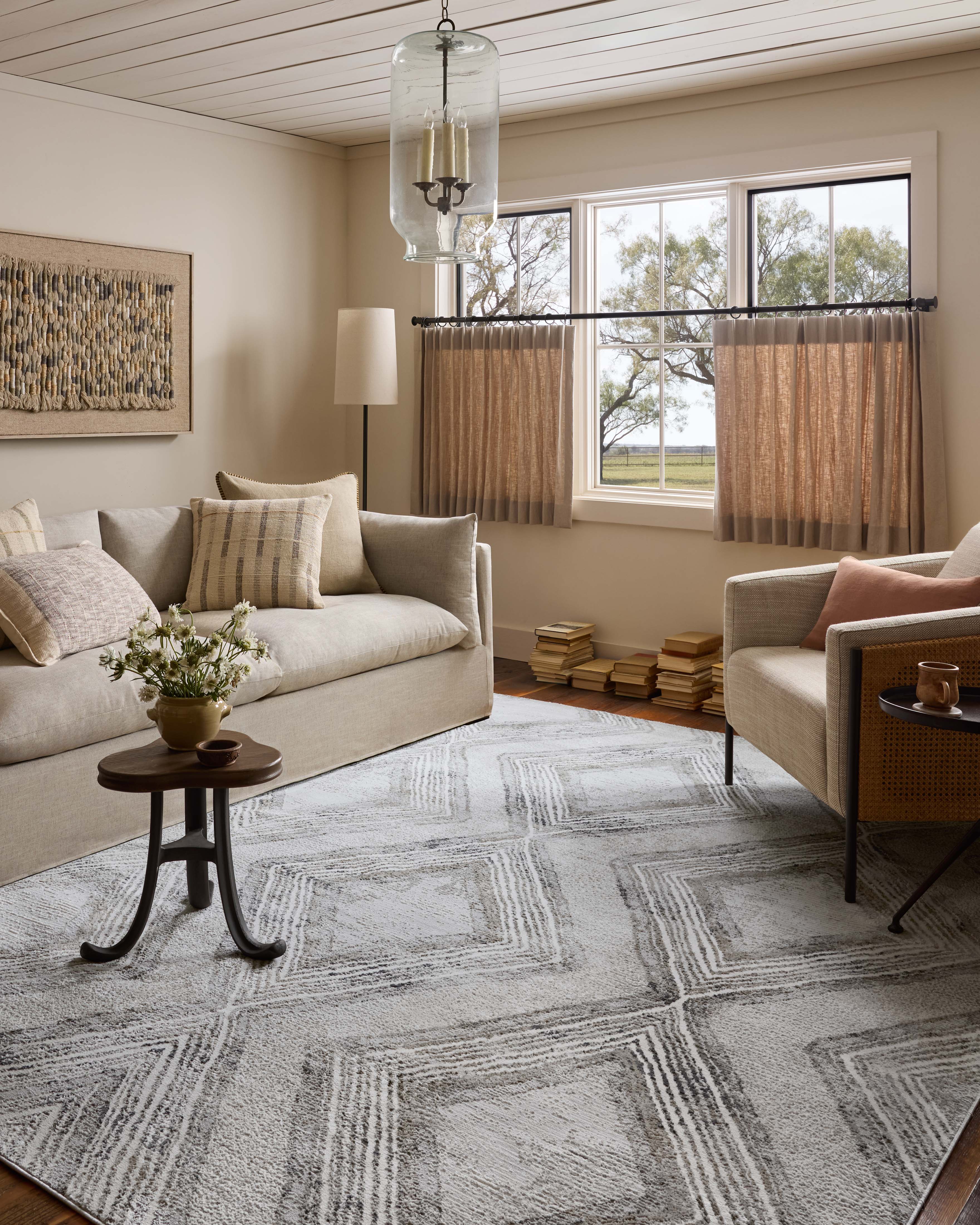 Loloi Hollis Accent Rug